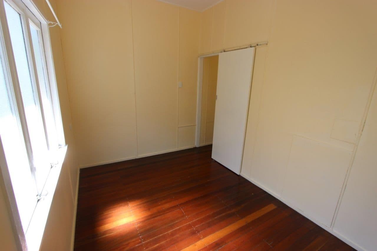 74 Hall Street, Sherwood QLD 4075, Sherwood - Thumbnail 6