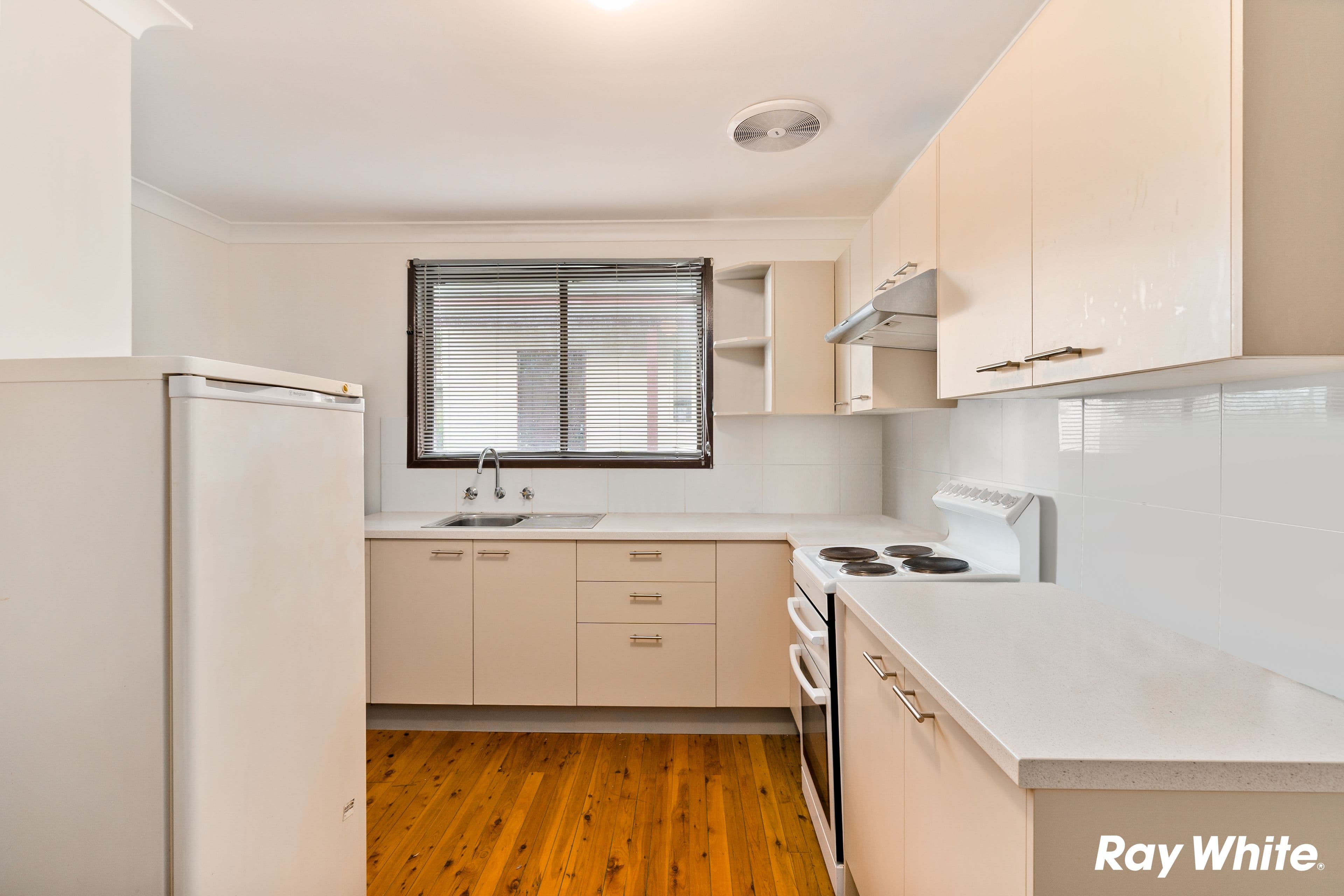 106 Hoyle Drive, Dean Park NSW 2761, Dean Park - Thumbnail 4
