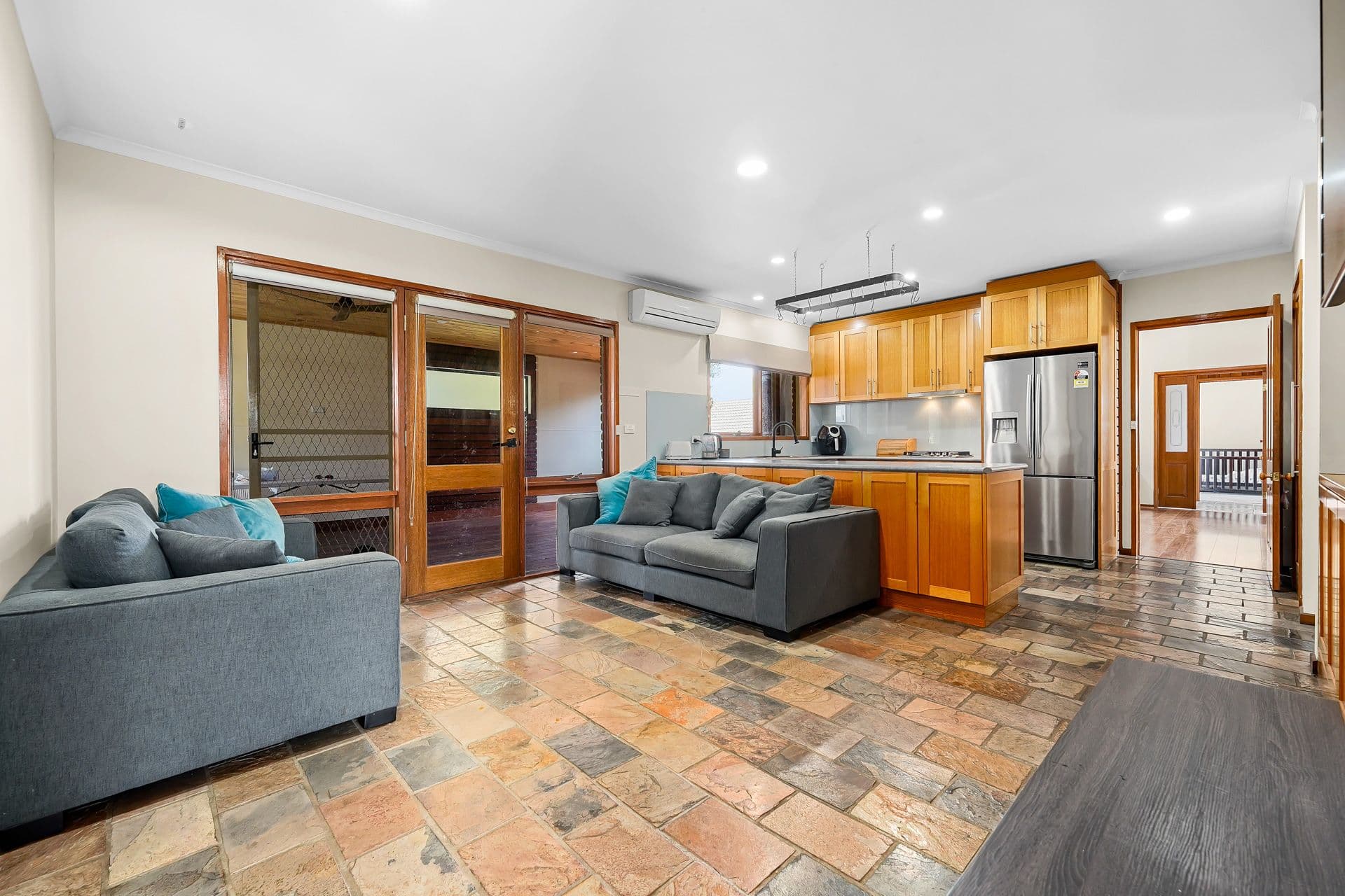 13 Delta Court, Narre Warren VIC 3805, Narre Warren - Thumbnail 6