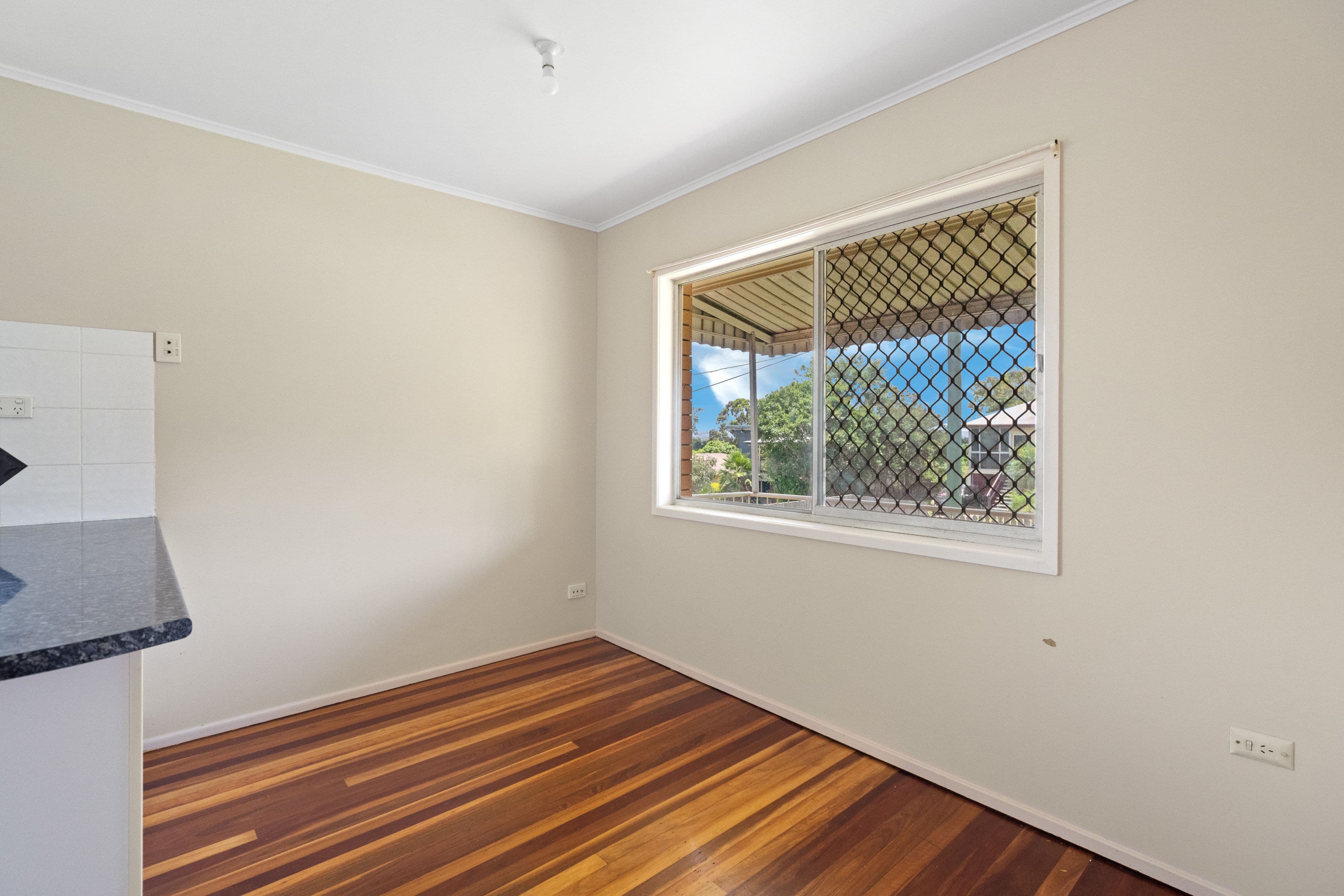 25 Harold Street, Bundamba QLD 4304, Bundamba - Thumbnail 5