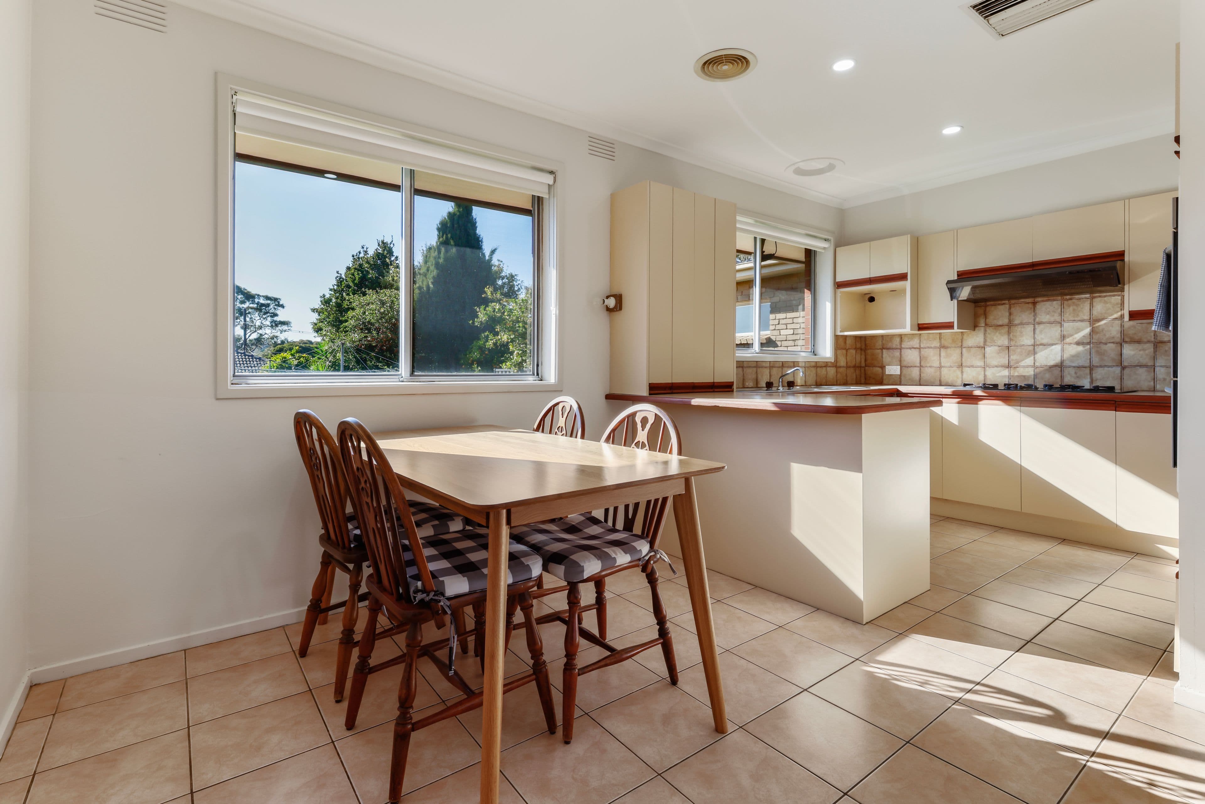 28 Jacana Street, Noble Park VIC 3174, Noble Park - Thumbnail 4