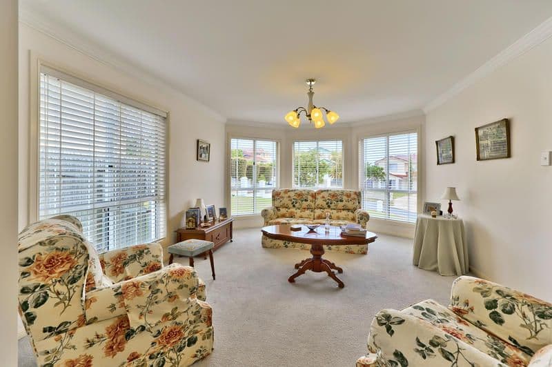 8 Gemini Place, BRIDGEMAN DOWNS QLD 4035, Bridgeman Downs - Thumbnail 5
