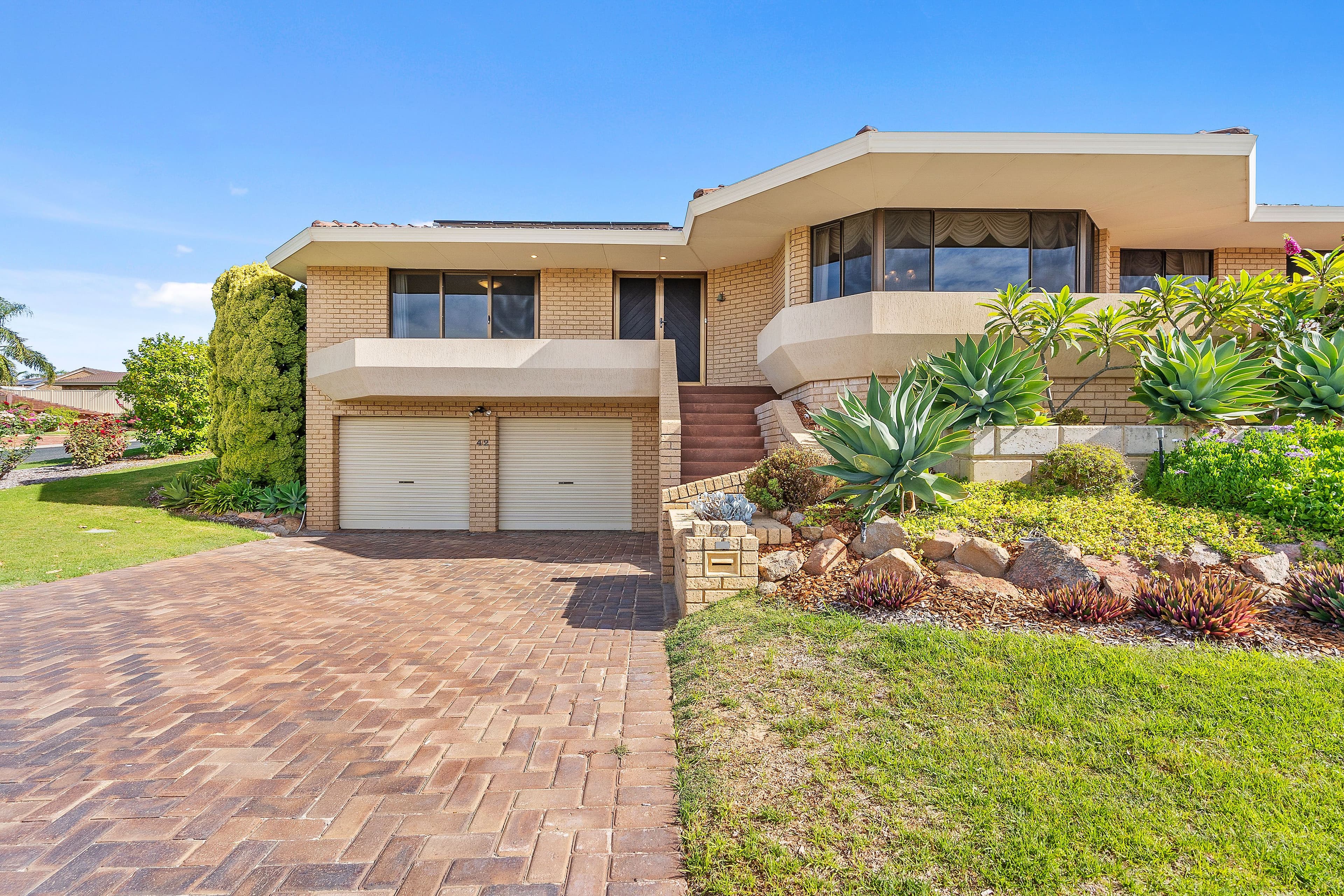 42 Chandler Road, Sorrento WA 6020, Sorrento - Thumbnail 2