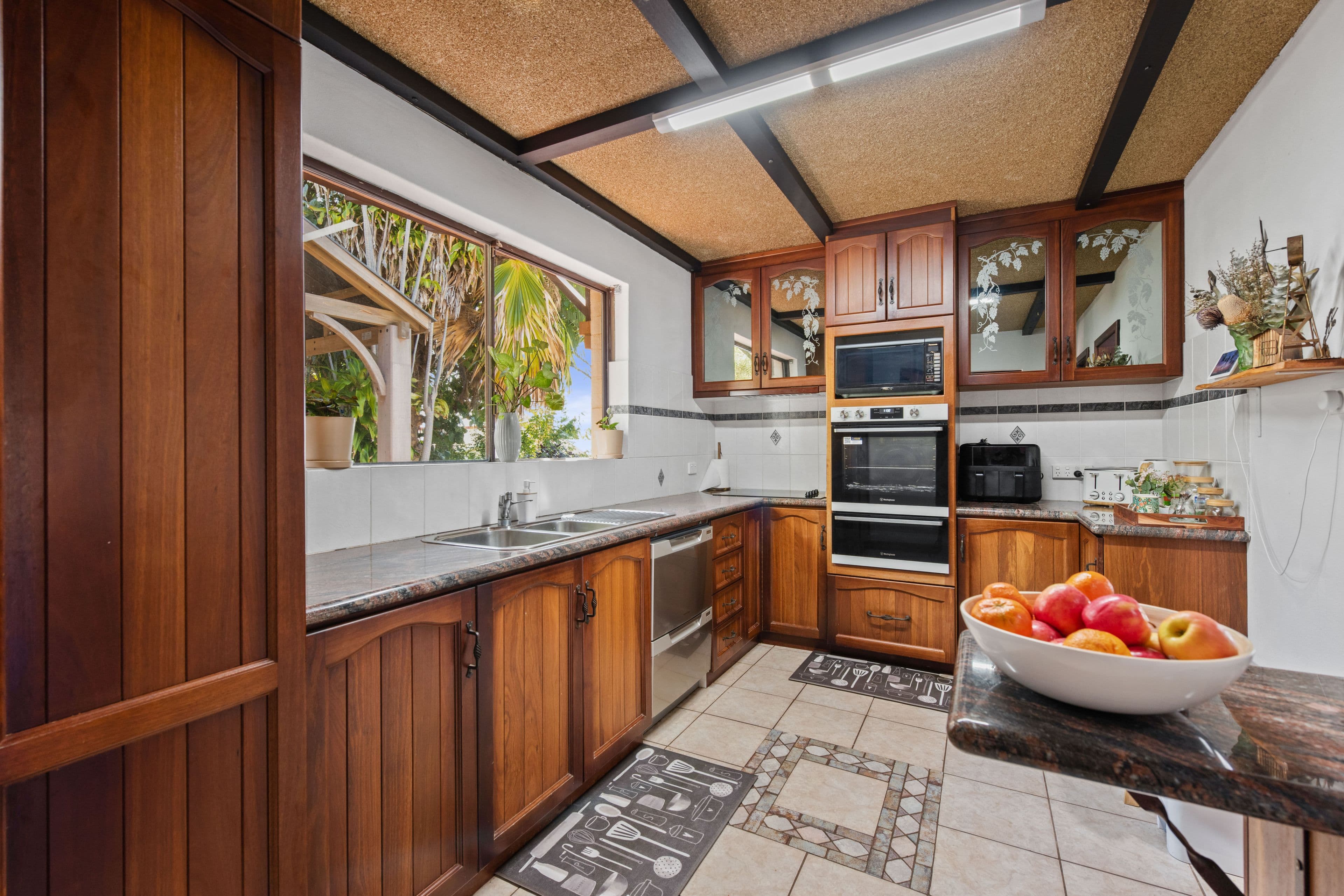6 Eric Street, Geraldton WA 6530, Geraldton - Thumbnail 5
