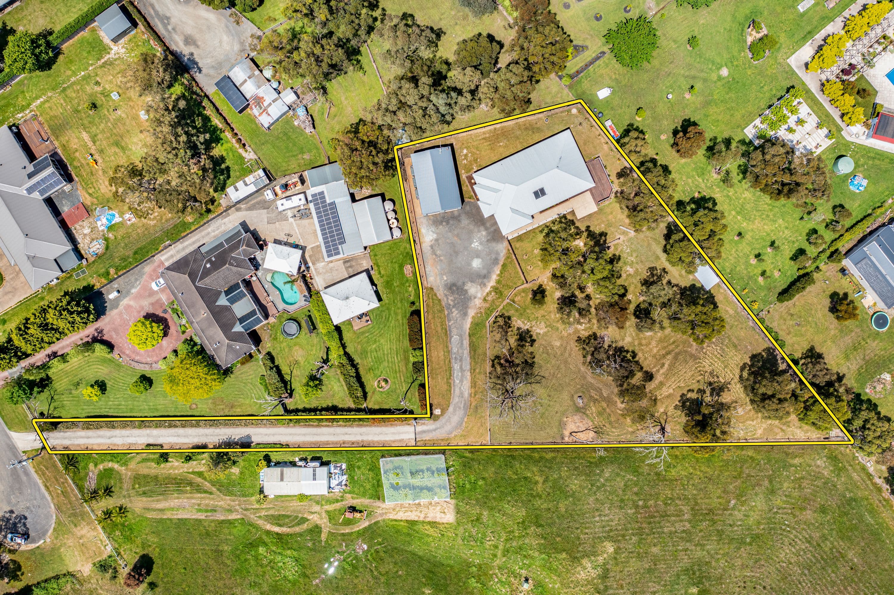 4A Johanna Court, Pakenham VIC 3810, Pakenham - Thumbnail 2