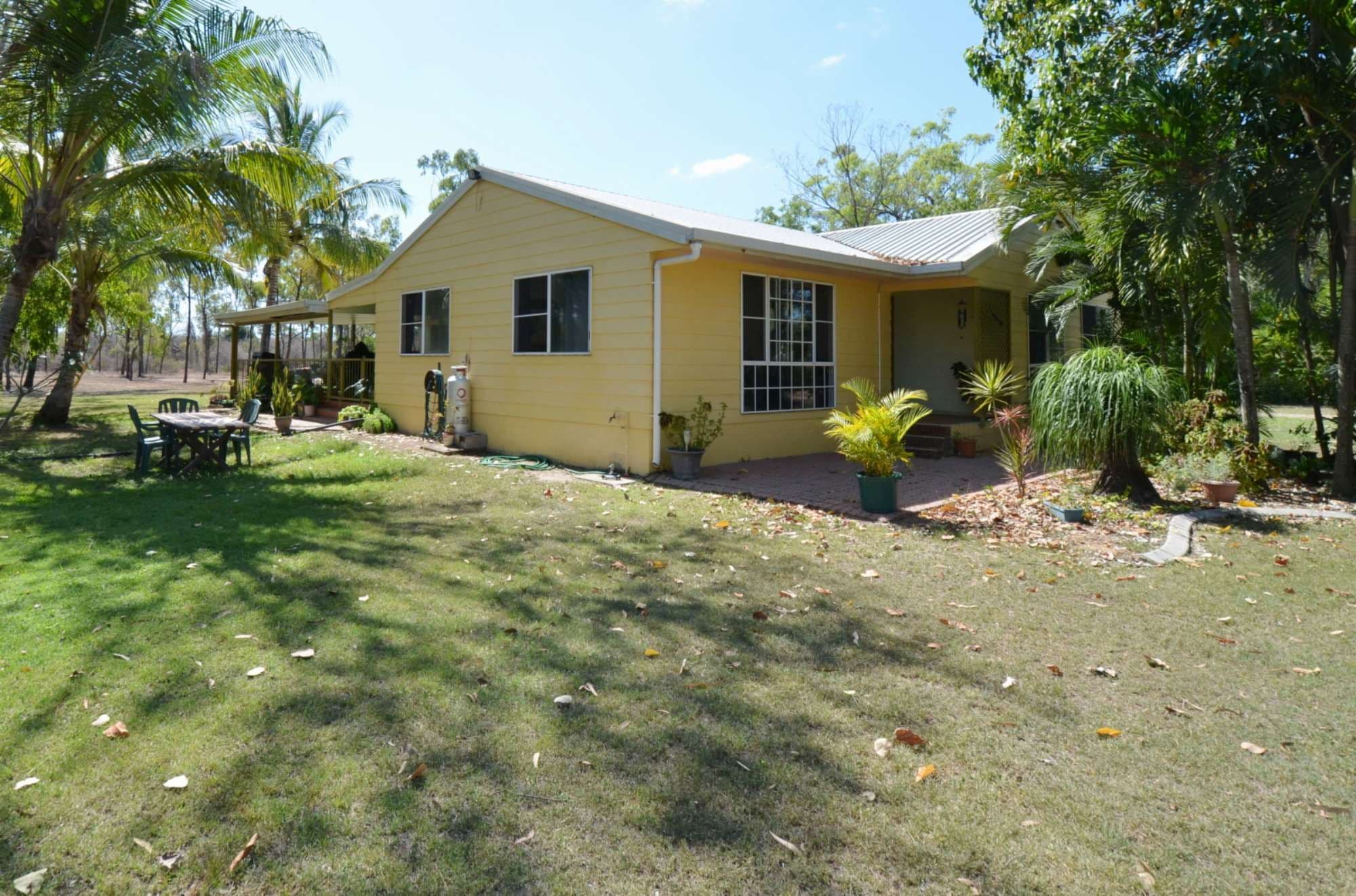 4 Palamino Place, KELSO QLD 4815, Kelso - Image 1