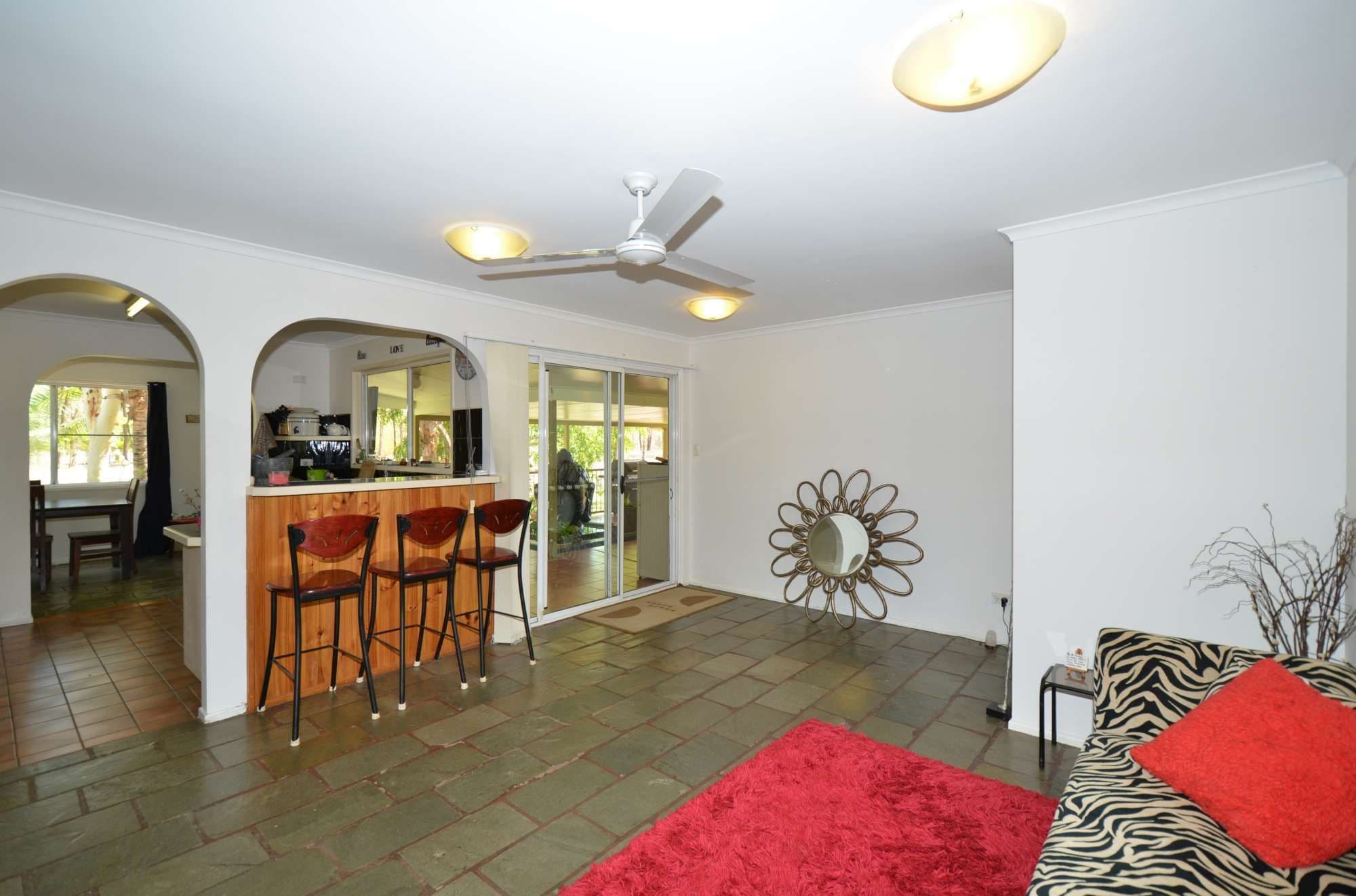 4 Palamino Place, KELSO QLD 4815, Kelso - Thumbnail 4