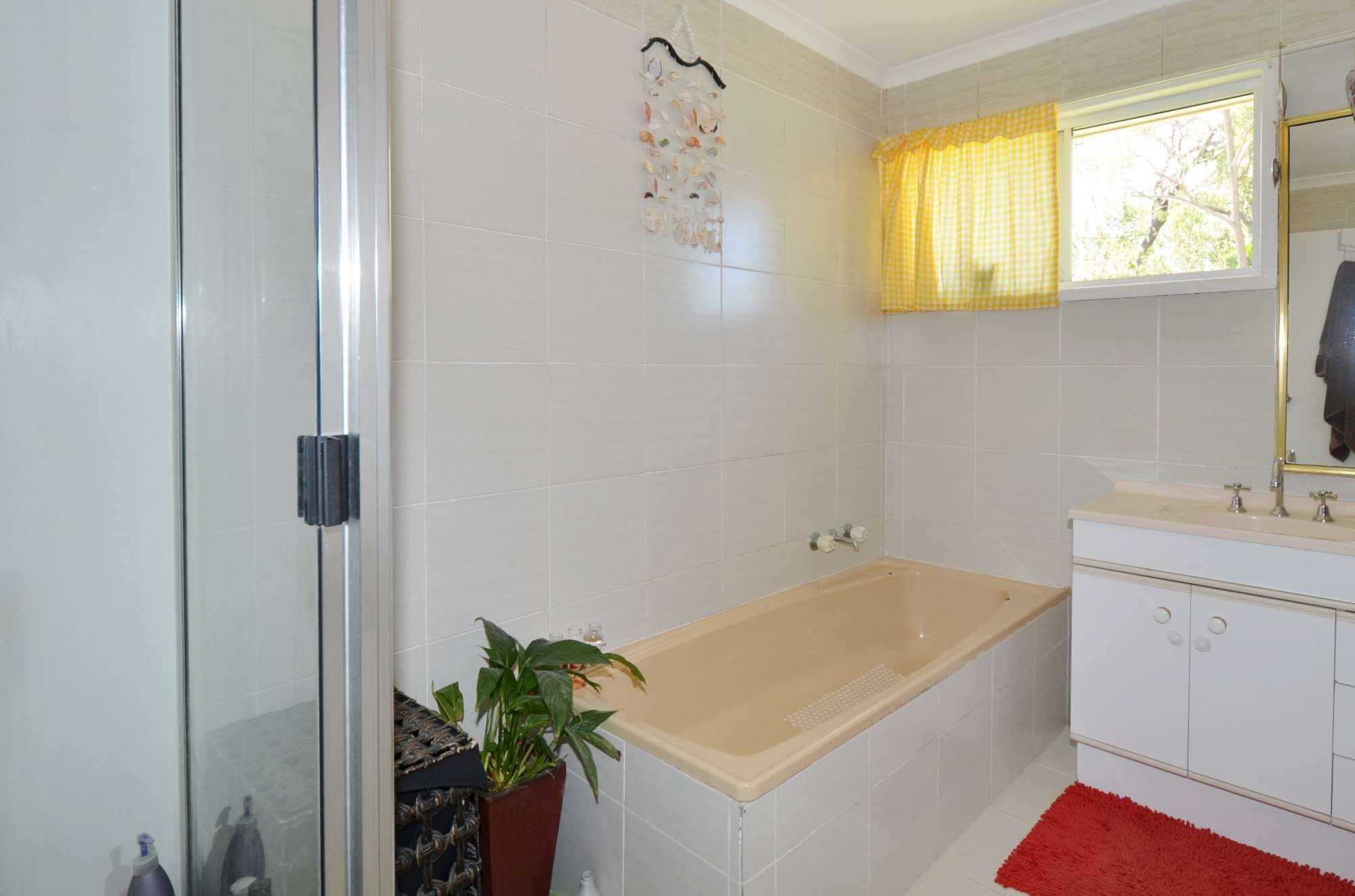 4 Palamino Place, KELSO QLD 4815, Kelso - Thumbnail 6