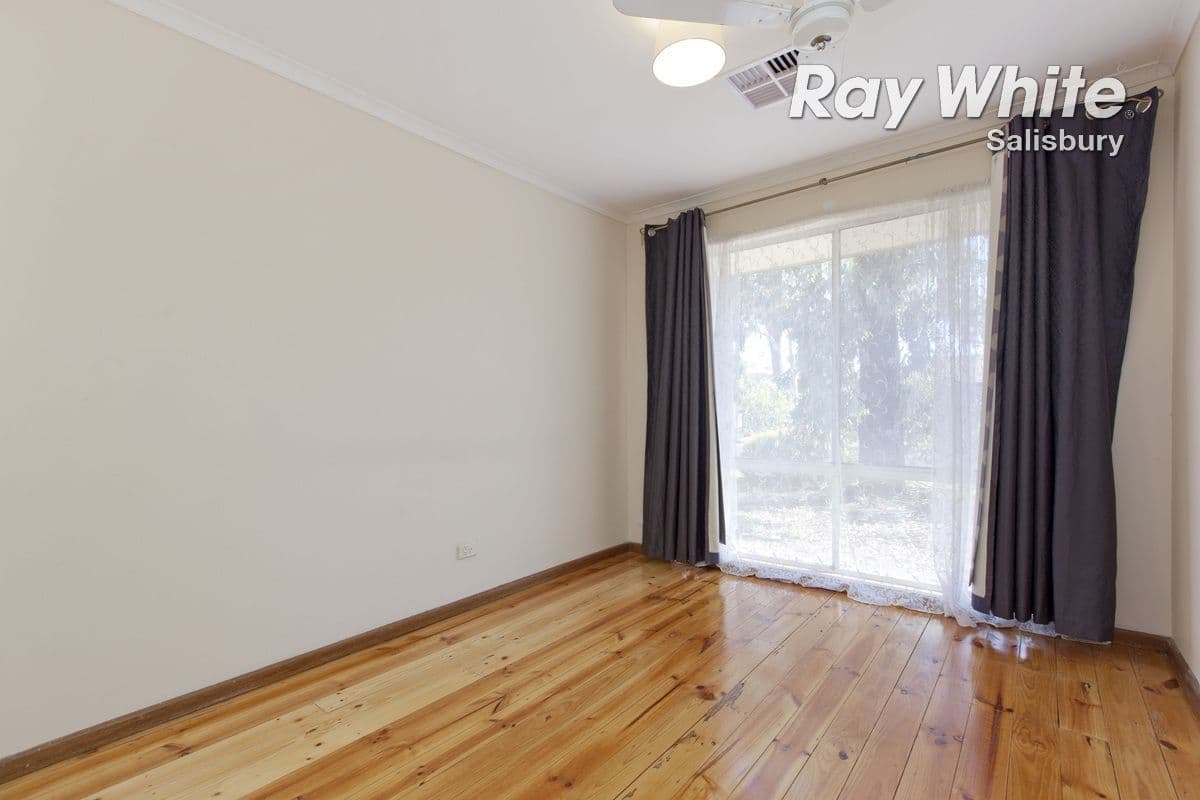 25 Bantanga Crescent, Salisbury North SA 5108, Salisbury North - Thumbnail 4