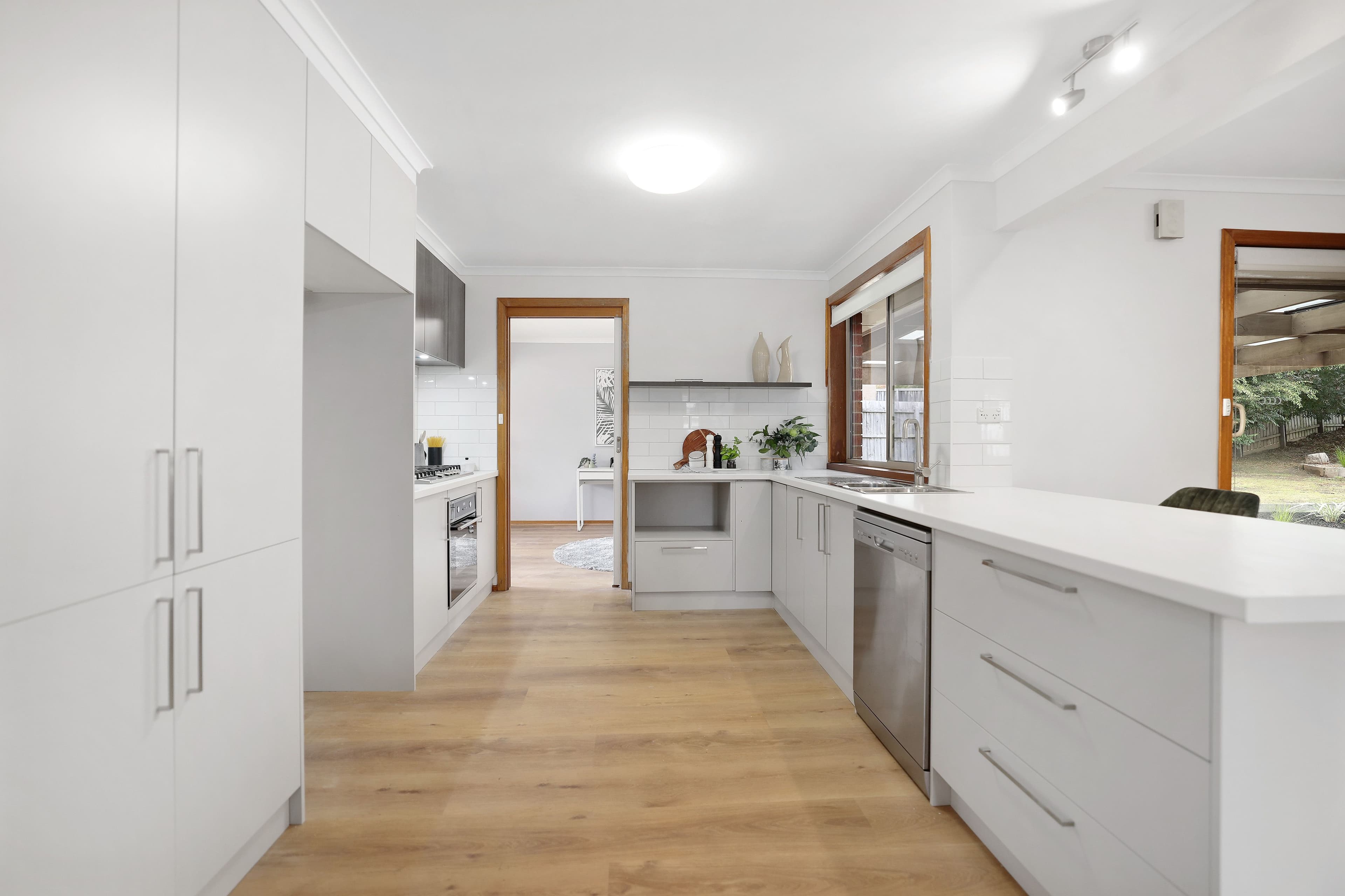 9 Lancom Rise, Rowville VIC 3178, Rowville - Thumbnail 3