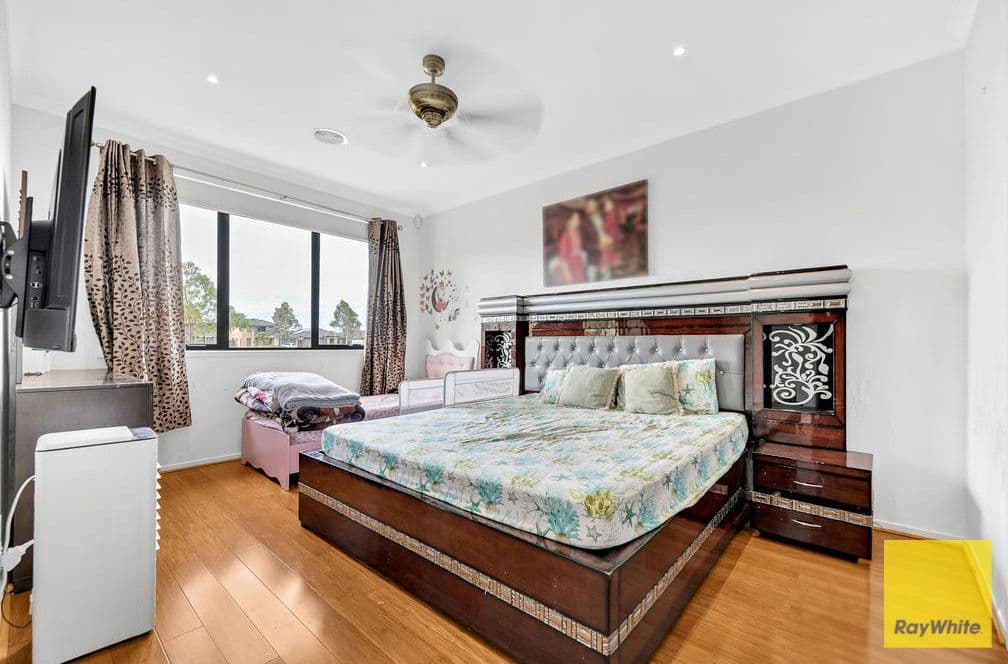 15 Rapa Drive, Tarneit VIC 3029, Tarneit - Thumbnail 2