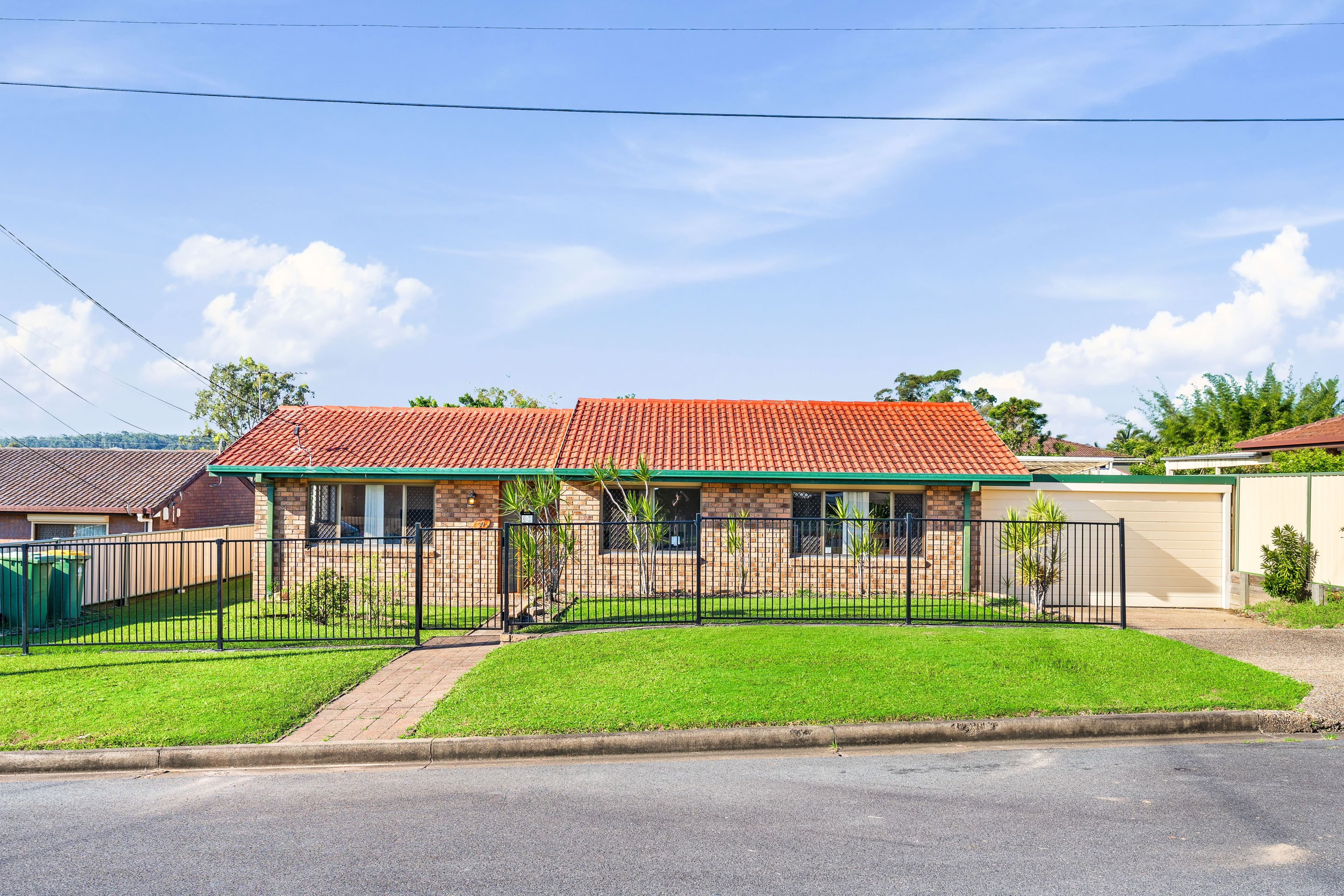 30 Corsloot Street, Regents Park QLD 4118, Regents Park - Thumbnail 2