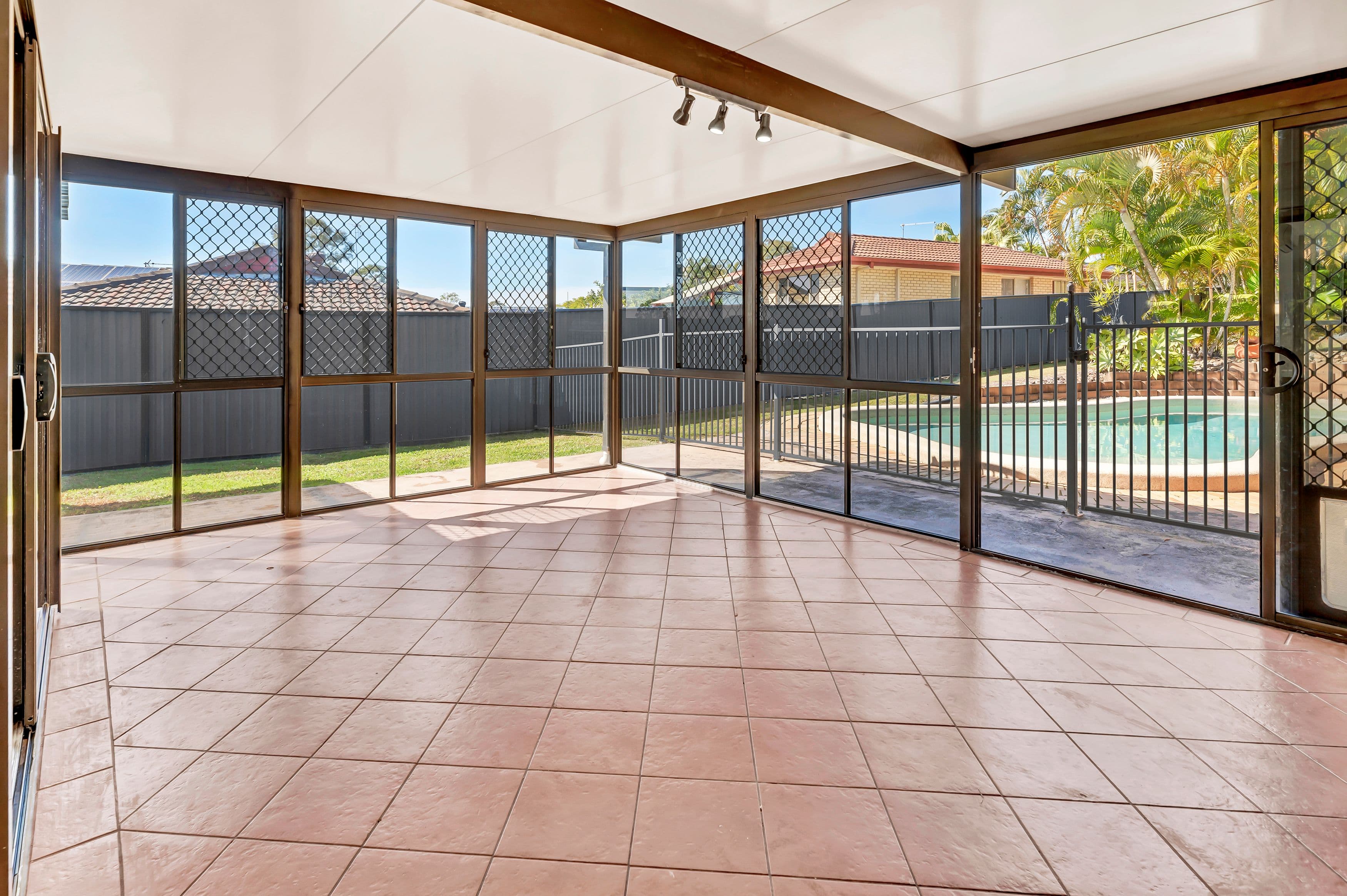 48 Ashford Road, Helensvale QLD 4212, Helensvale - Thumbnail 4