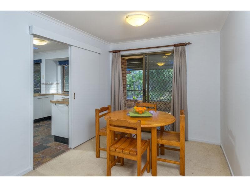 17 Illawong Way,  Karana Downs, Karana Downs - Thumbnail 5