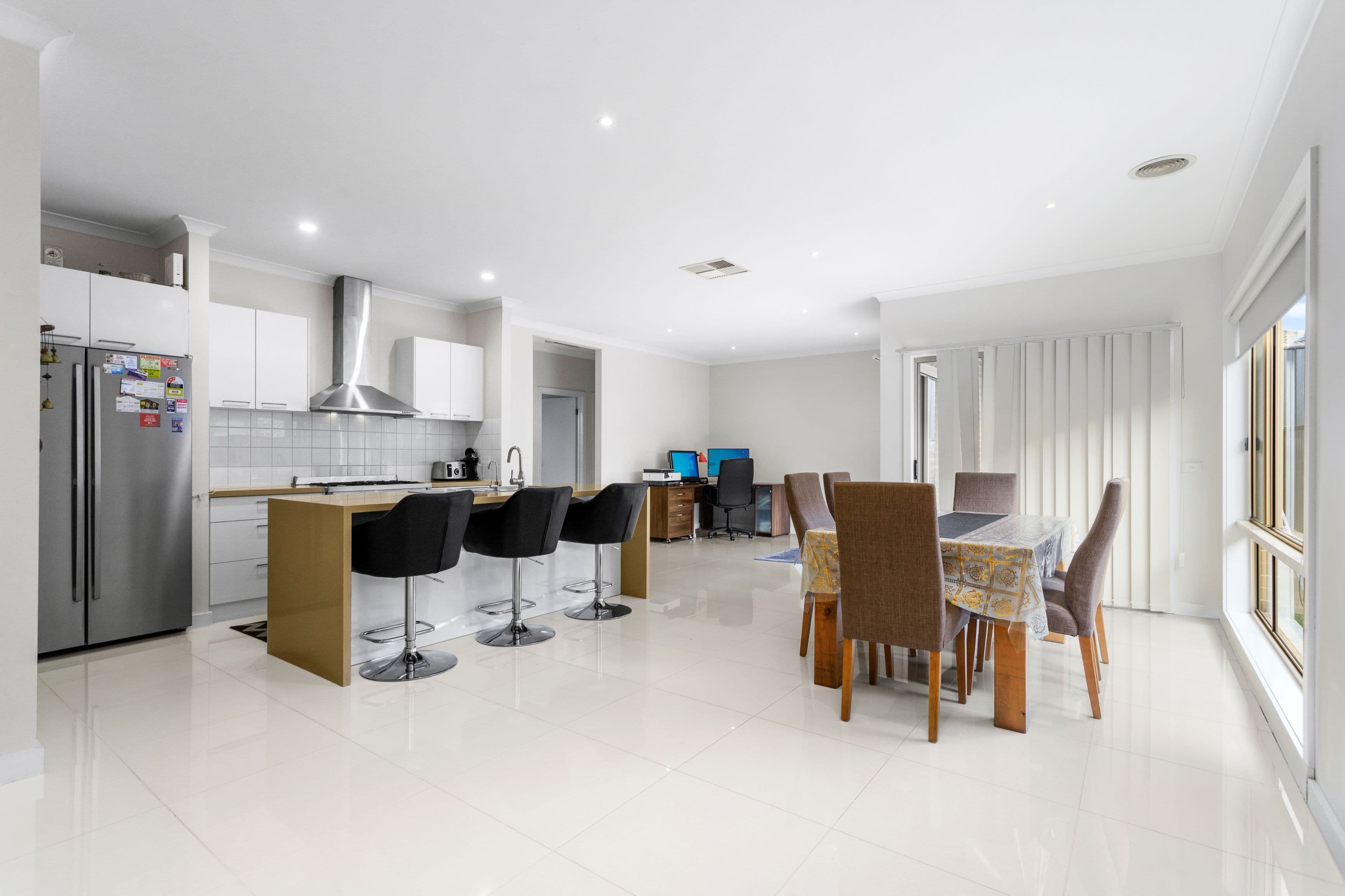 32 Jackaroo Street, Mernda VIC 3754, Mernda - Thumbnail 3