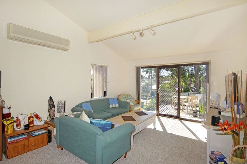 17 Mawson Drive, KILLARNEY VALE NSW 2261, Killarney Vale - Thumbnail 4