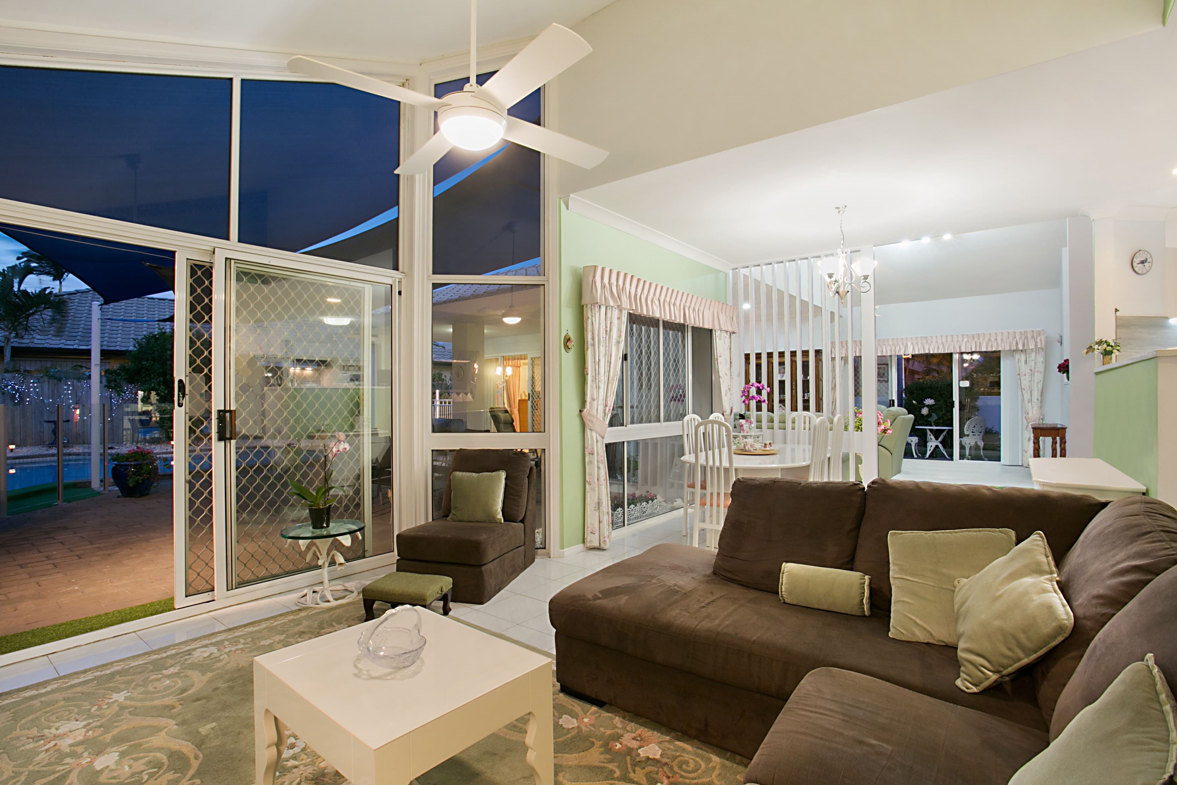 2 Monteclair Court, Mermaid Waters QLD 4218, Mermaid Waters - Thumbnail 6