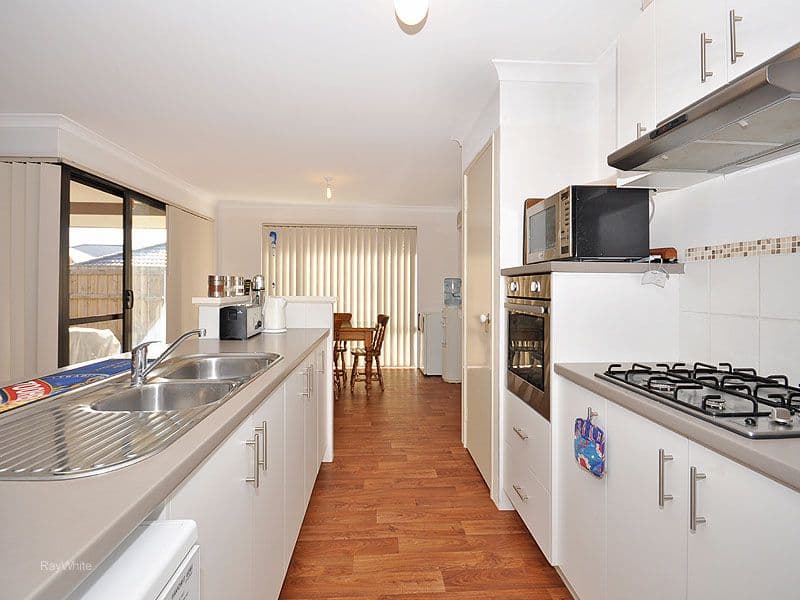 43 Mona Vale Loop, ELLENBROOK WA 6069, Ellenbrook - Thumbnail 2