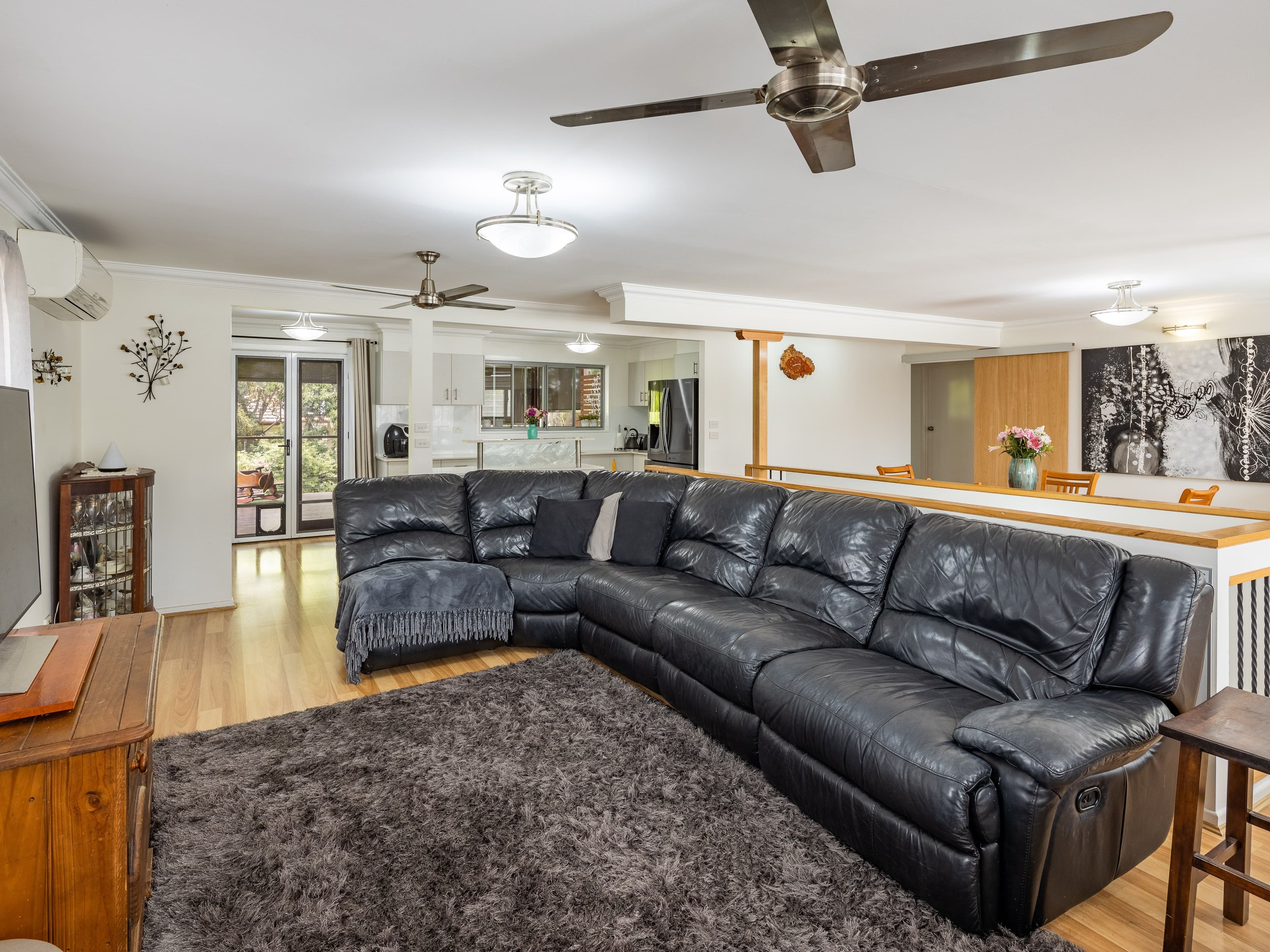 4 Jeenly Street, Geebung QLD 4034, Geebung - Thumbnail 2