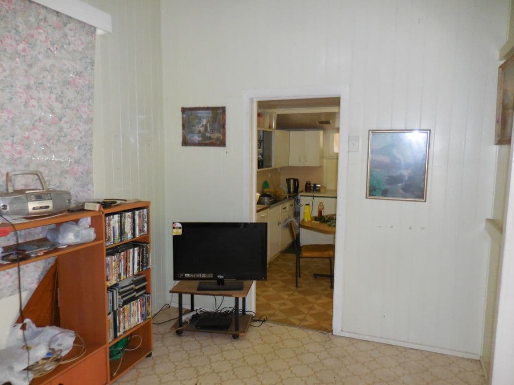 21 Knight, Kingaroy QLD 4610, Kingaroy - Thumbnail 3
