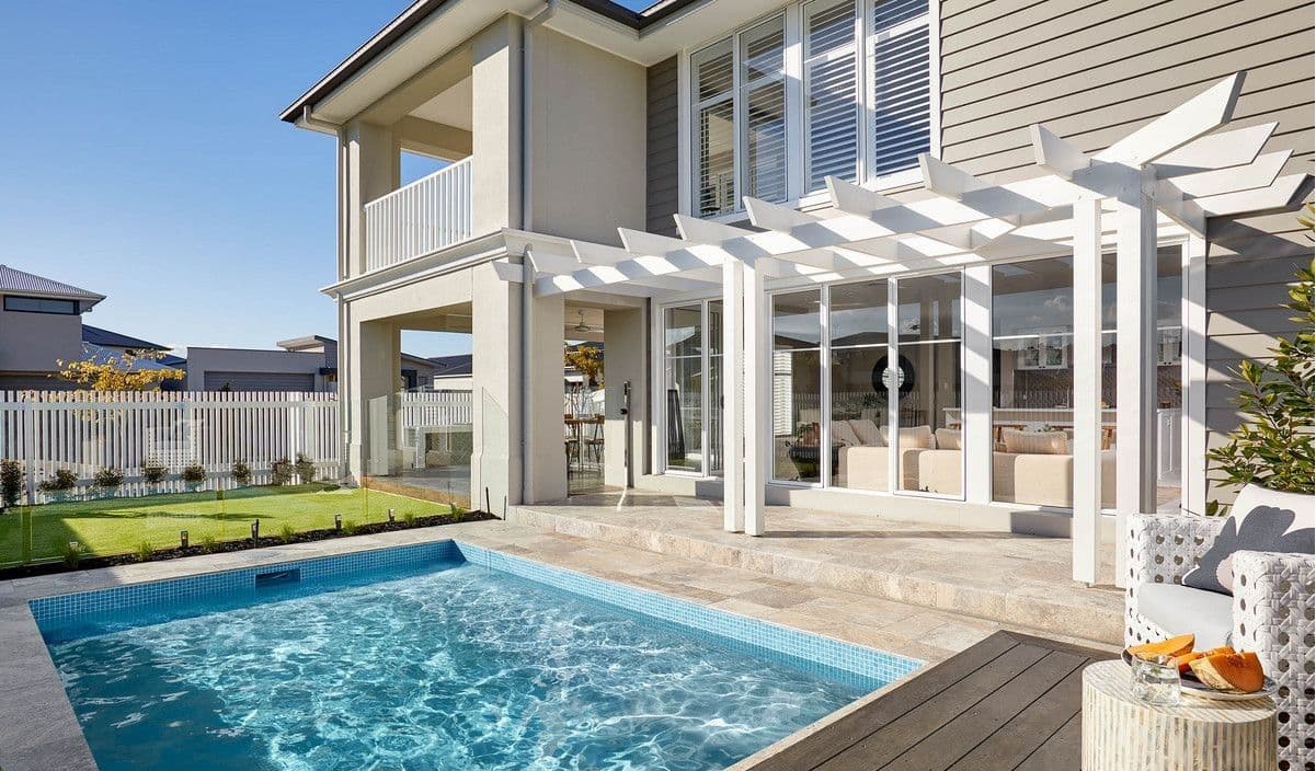 19 Laurel Drive, Helensvale QLD 4212, Helensvale - Thumbnail 2