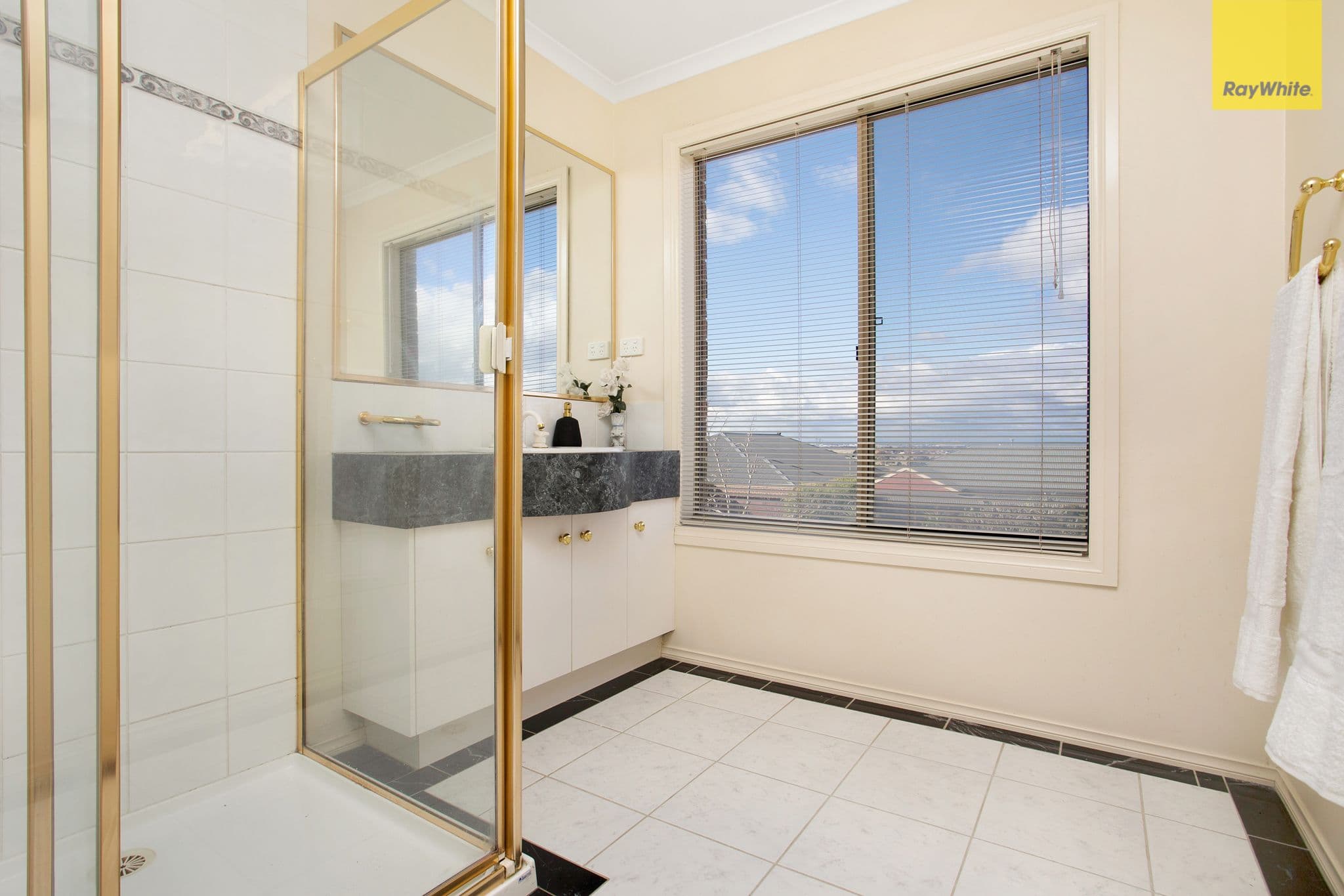 3 Bramshaw Crescent, Hillside VIC 3037, Hillside - Thumbnail 8