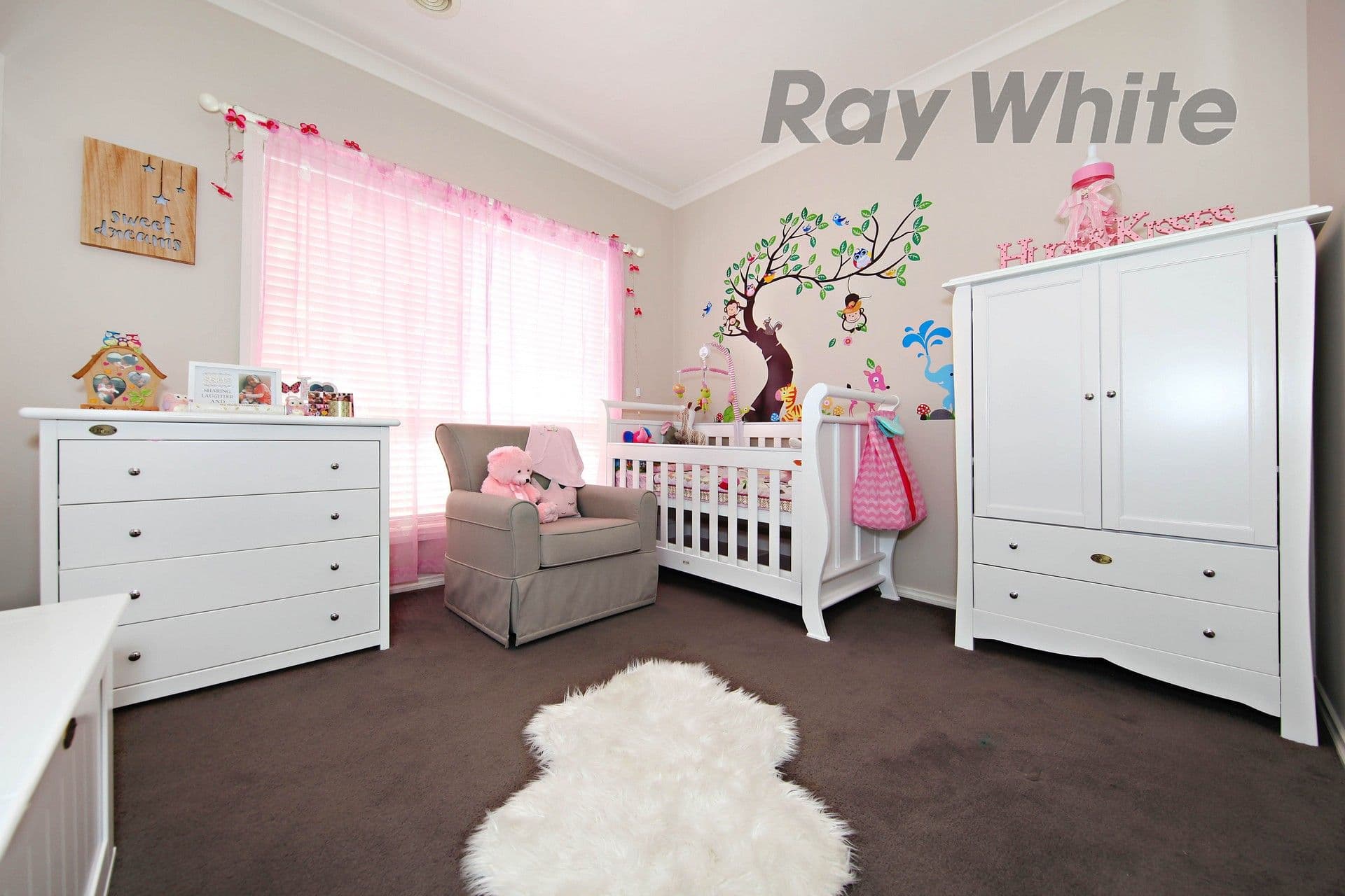 11 Michael Place, Point Cook VIC 3030, Point Cook - Thumbnail 8