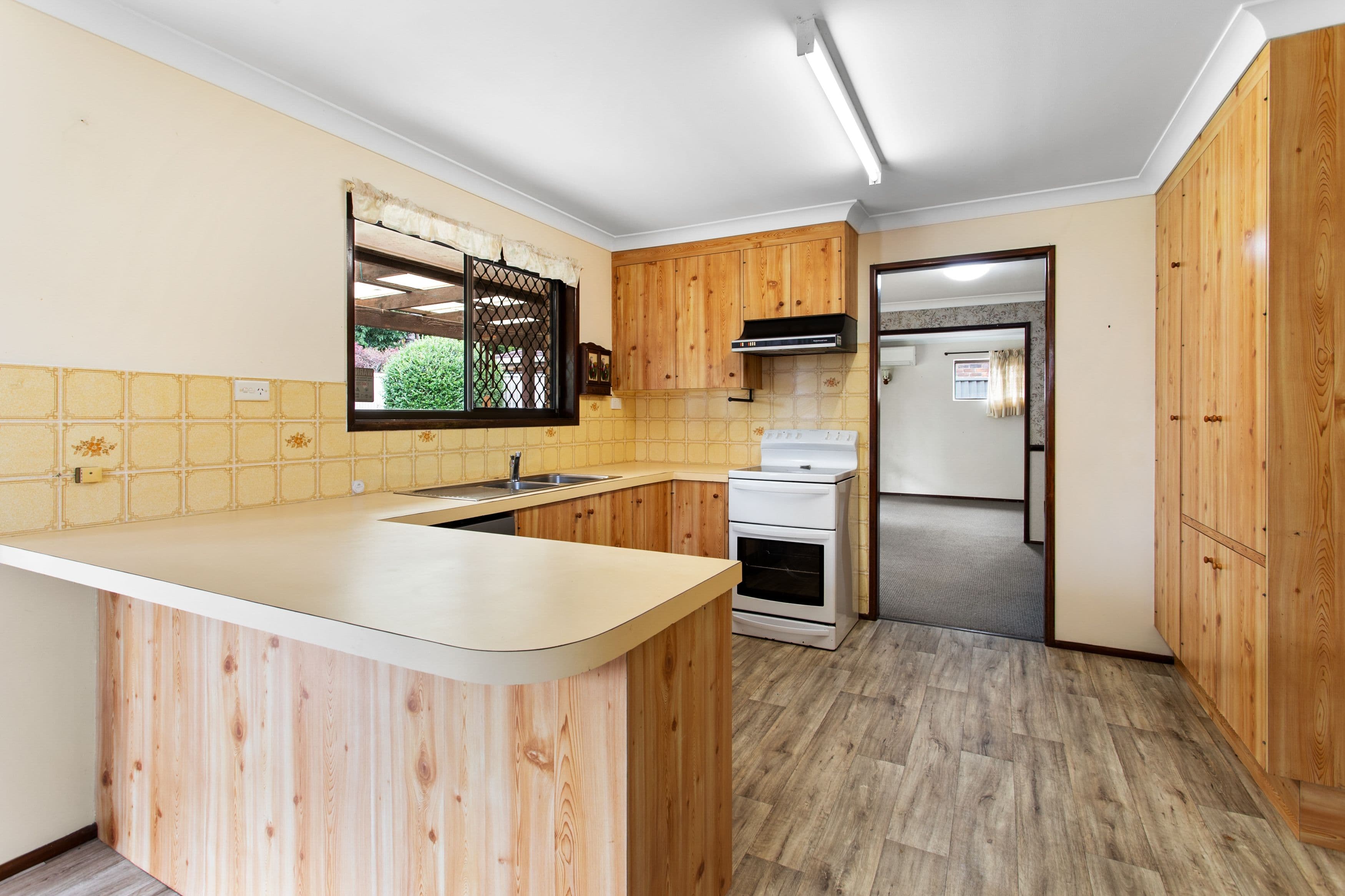 19 Williams Street, Redcliffe QLD 4020, Redcliffe - Thumbnail 7