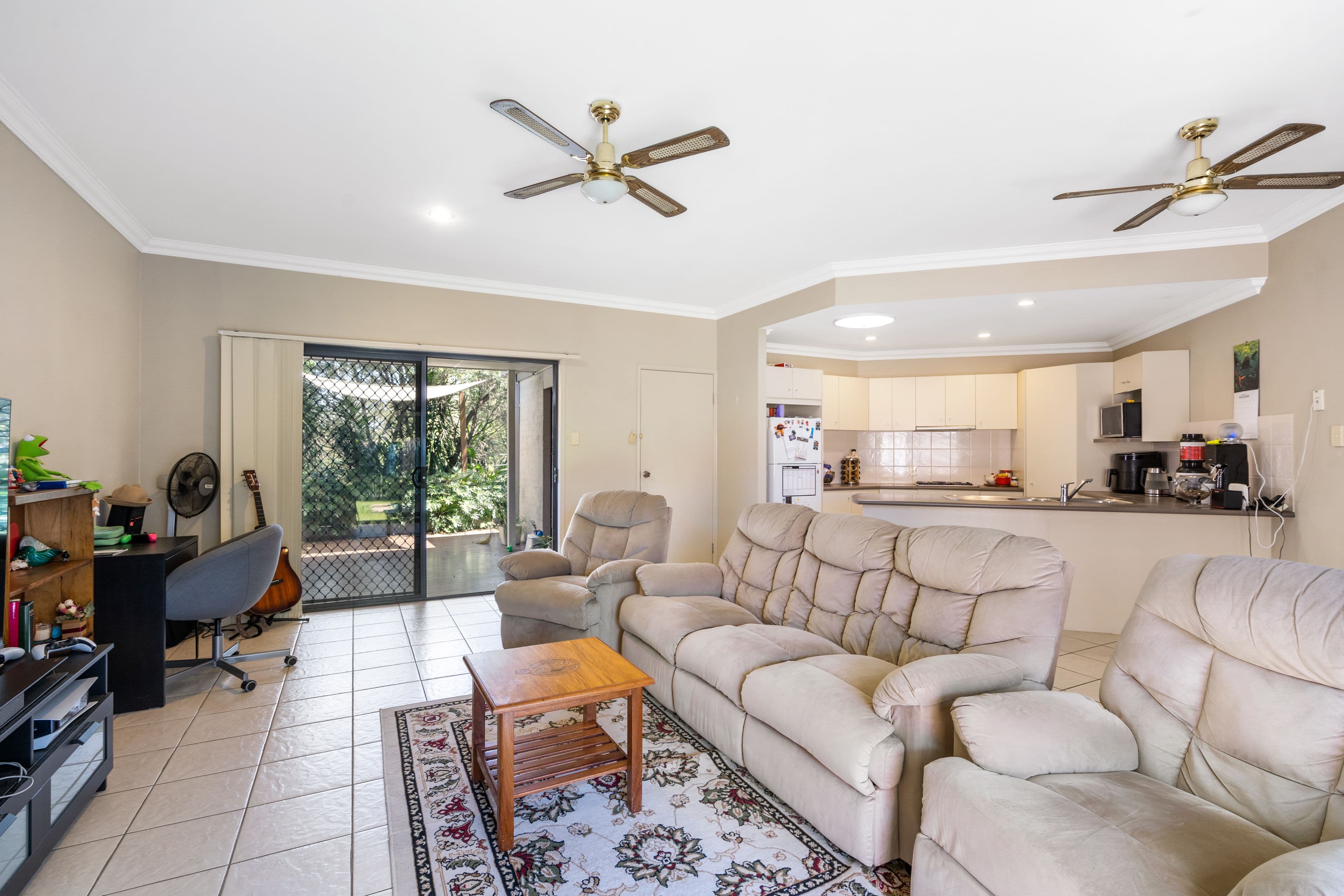 10 Barwon Street, Murrumba Downs QLD 4503, Murrumba Downs - Thumbnail 2