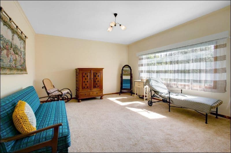 18 Winona Grove, PASCOE VALE SOUTH VIC 3044, Pascoe Vale South - Thumbnail 2