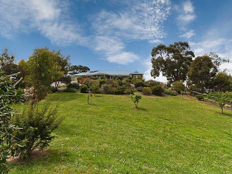 165 Burnbank Way, MOUNT BARKER SA 5251, Mount Barker - Thumbnail 2