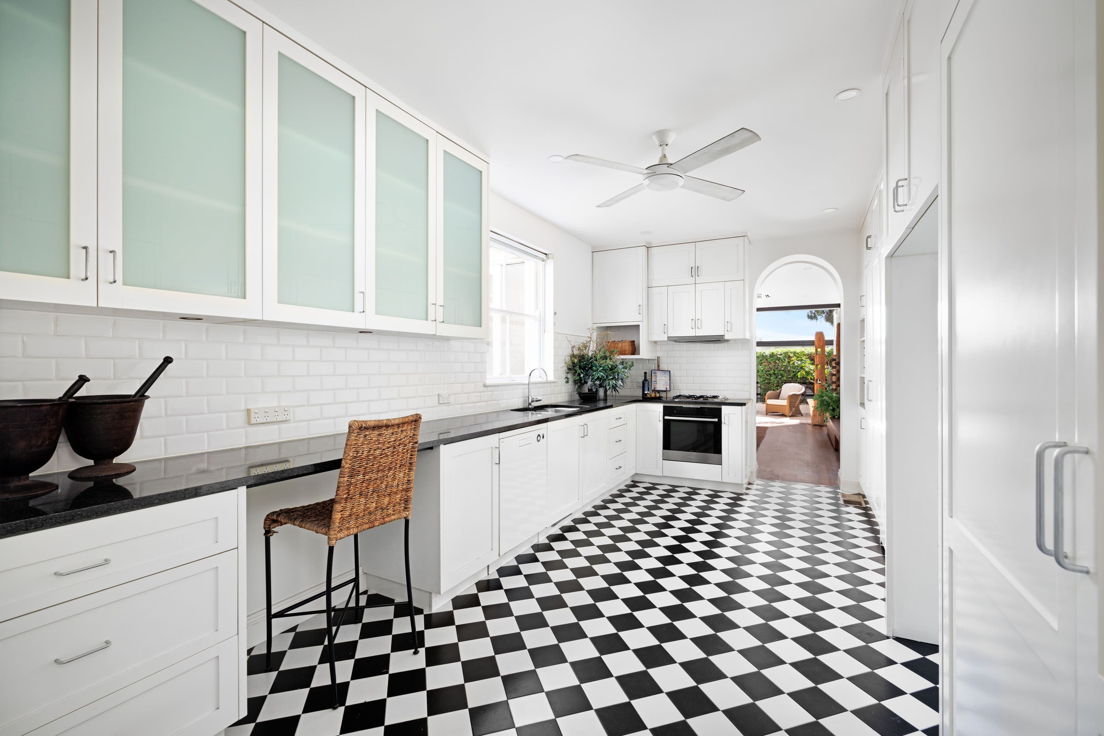 24 Fitzroy Street, Kirribilli NSW 2061, Kirribilli - Thumbnail 5