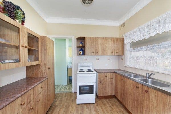 3 Vincent Crescent, CANLEY VALE NSW 2166, Canley Vale - Thumbnail 2