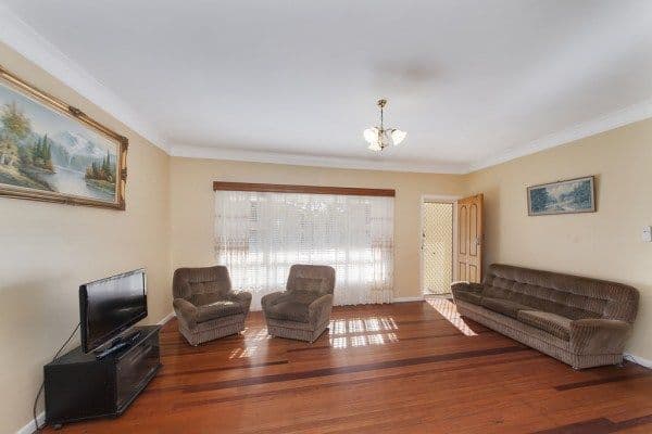 3 Vincent Crescent, CANLEY VALE NSW 2166, Canley Vale - Thumbnail 4