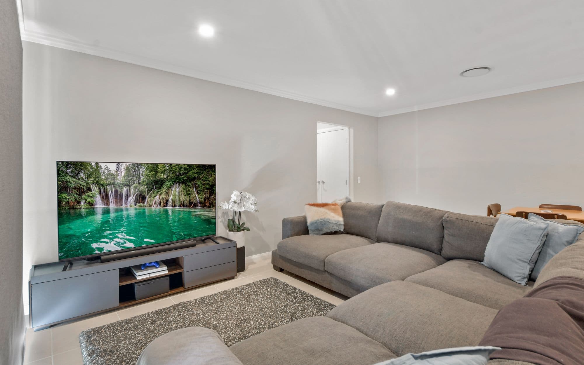 24/2 Wire Lane, Camden South NSW 2570, Camden South - Thumbnail 5
