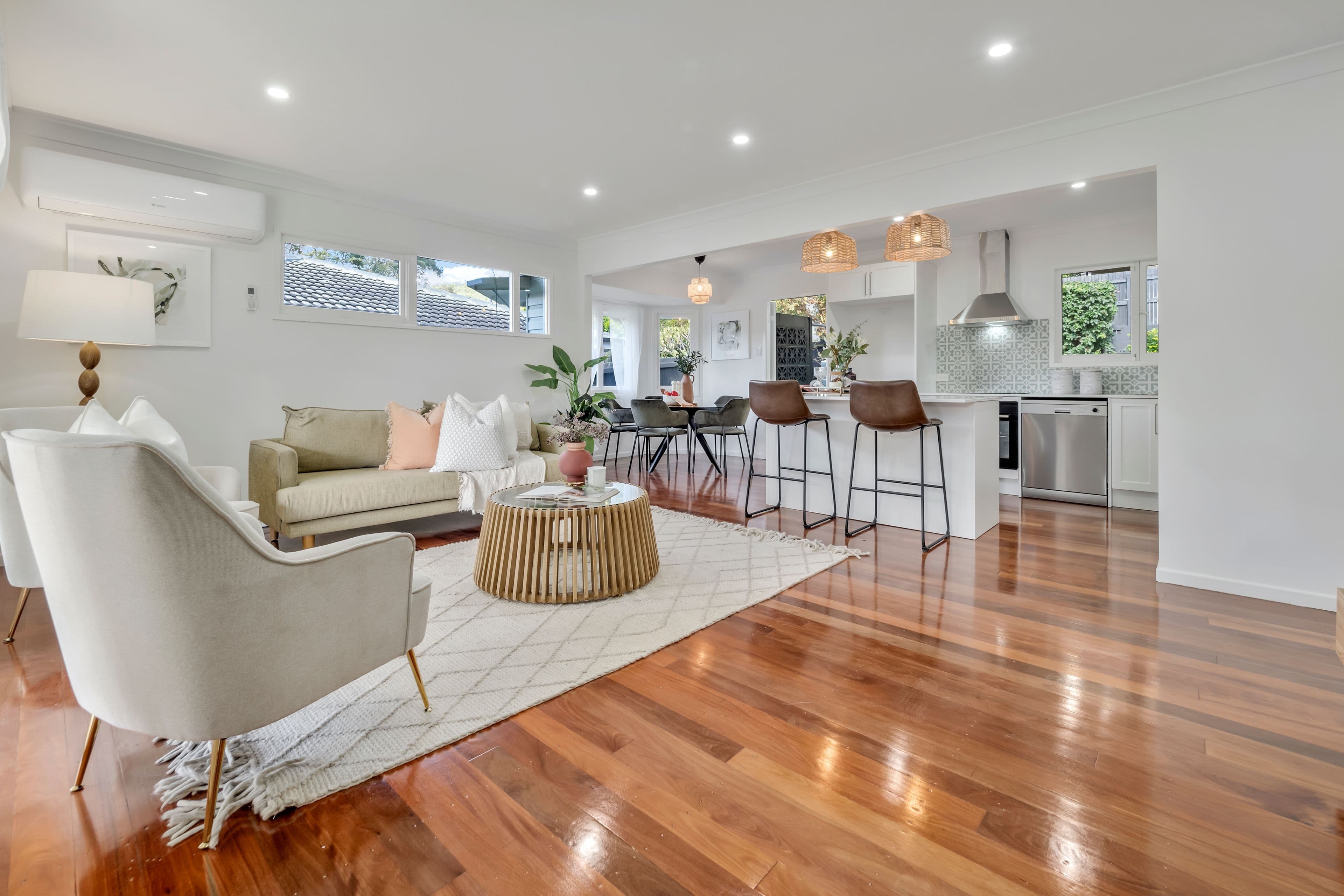 41 Glenbrae Street, The Gap QLD 4061, The Gap - Thumbnail 2