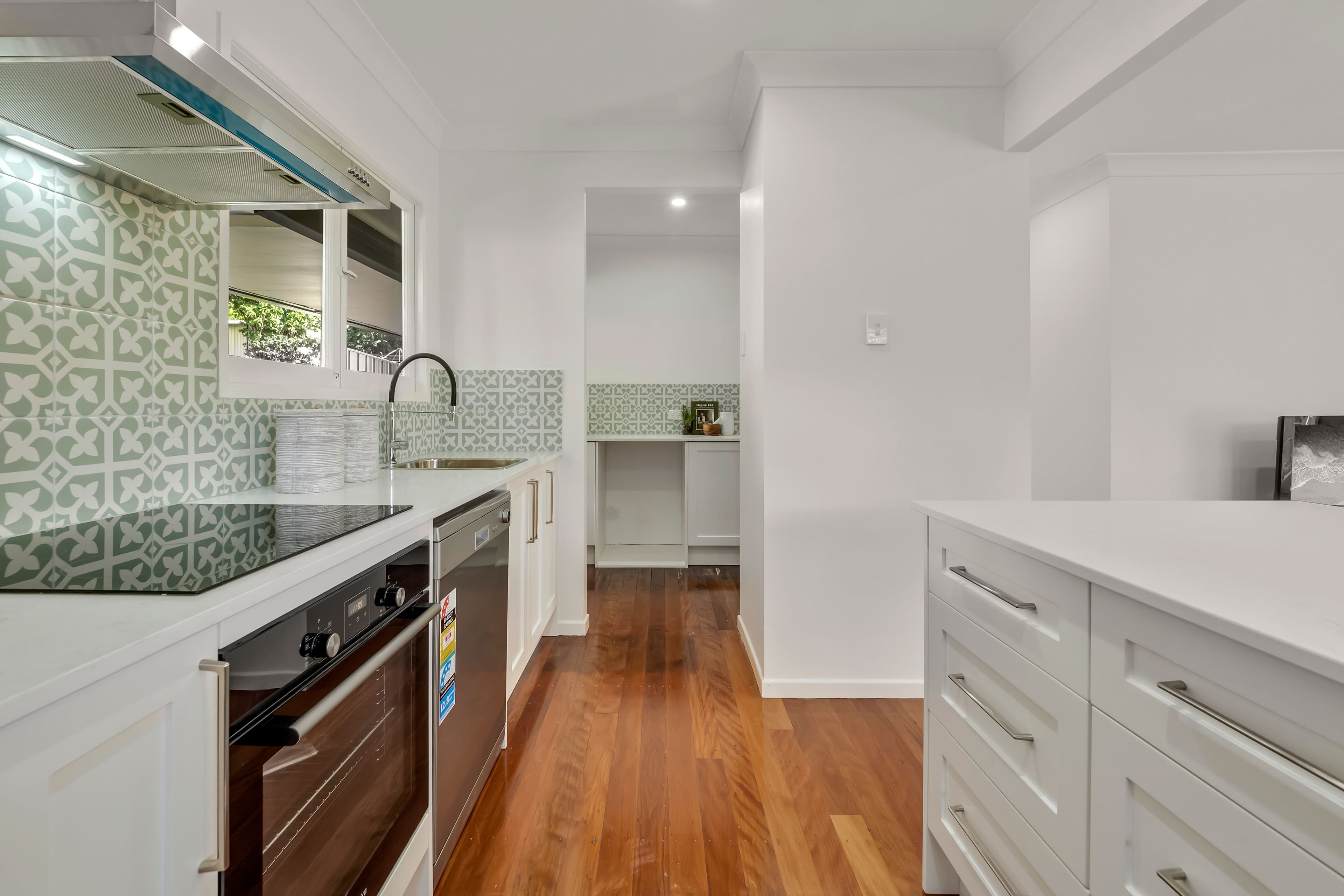 41 Glenbrae Street, The Gap QLD 4061, The Gap - Thumbnail 6