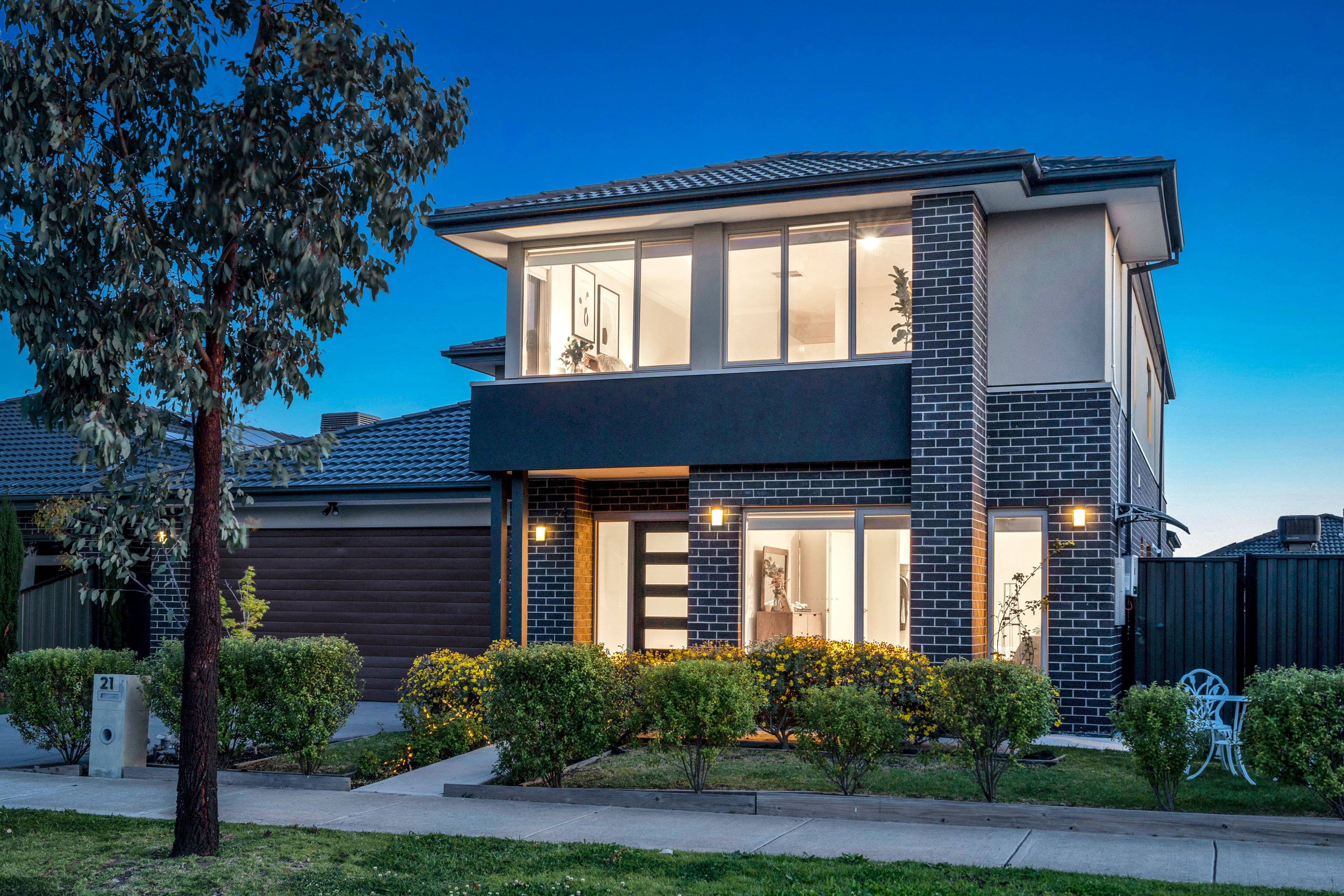 21 Elvire Road, Craigieburn VIC 3064, Craigieburn - Image 1