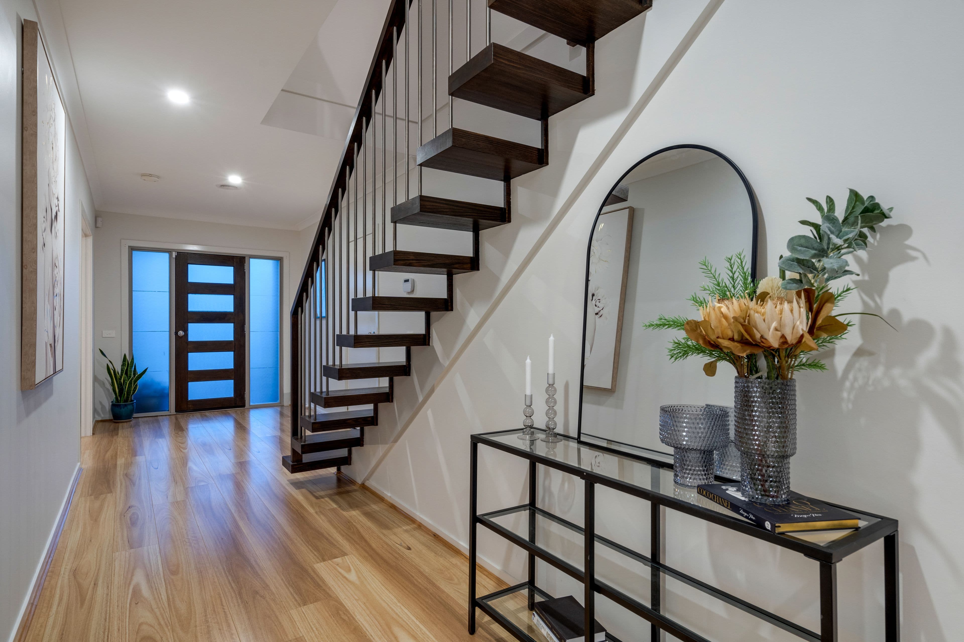 21 Elvire Road, Craigieburn VIC 3064, Craigieburn - Thumbnail 2