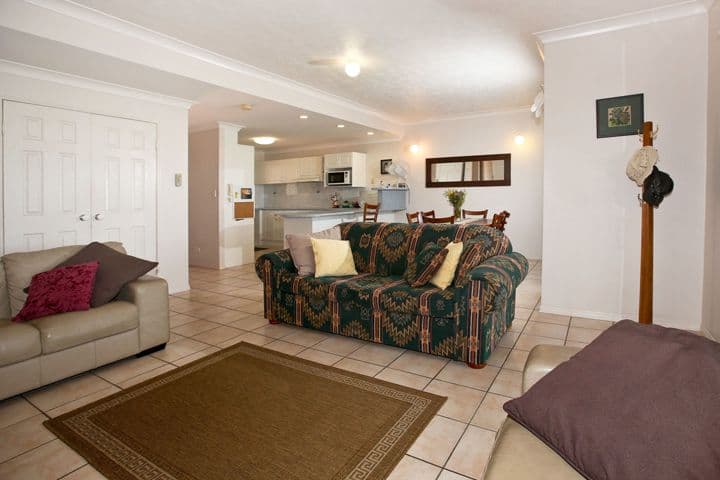 30 Martinez Avenue, WEST END QLD 4810, West End - Thumbnail 6