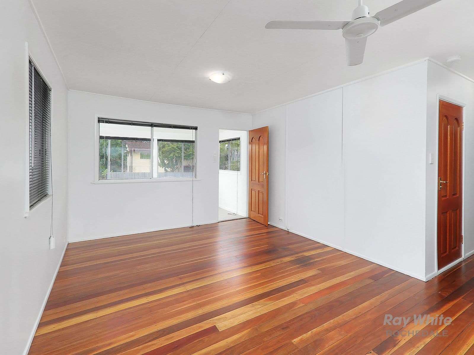 8 Curry Street, Logan Central QLD 4114, Logan Central - Thumbnail 4