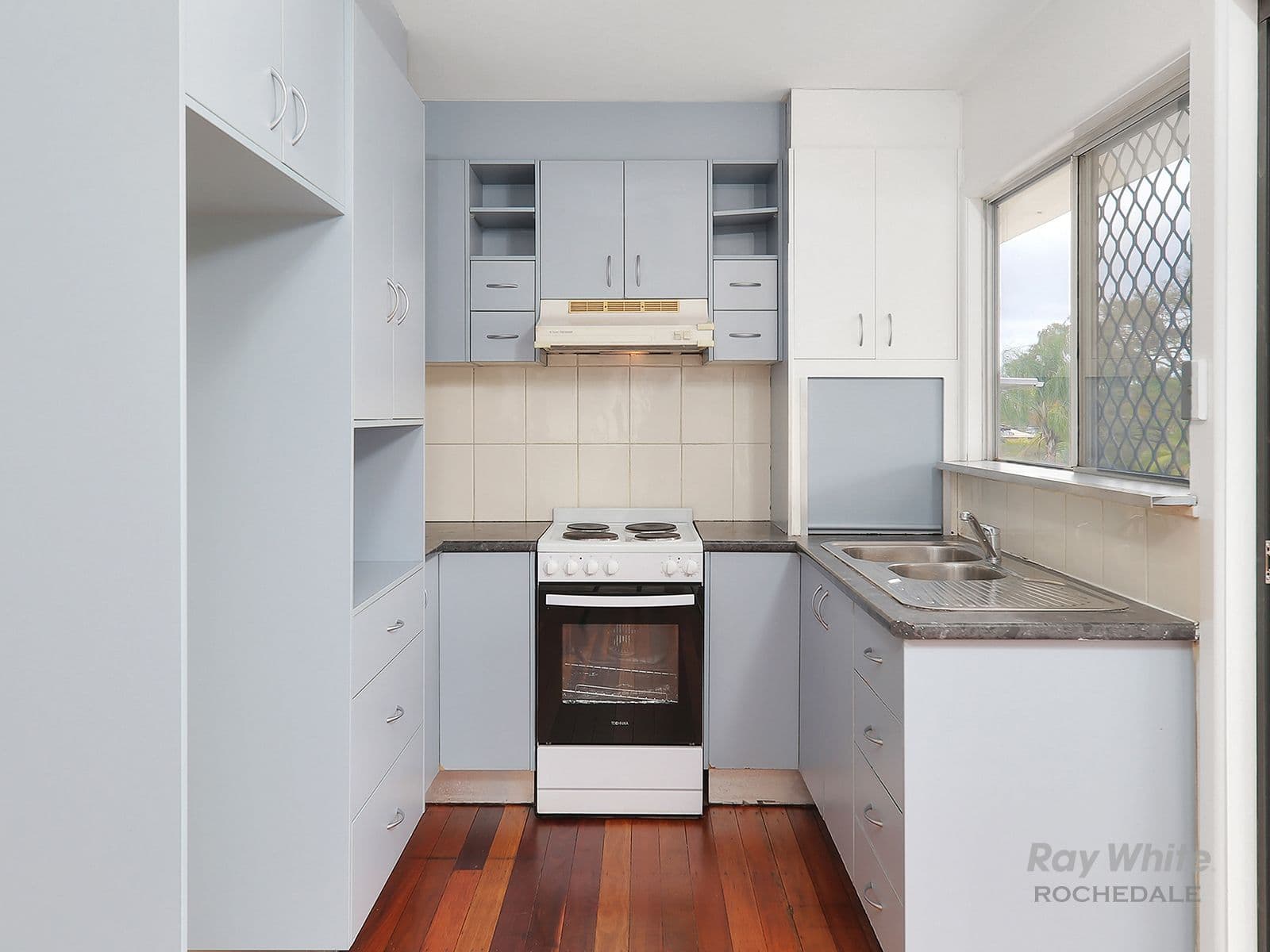 8 Curry Street, Logan Central QLD 4114, Logan Central - Thumbnail 7
