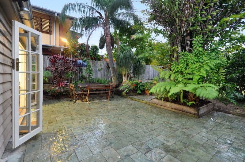 12 Castle Street, KEDRON QLD 4031, Kedron - Thumbnail 3