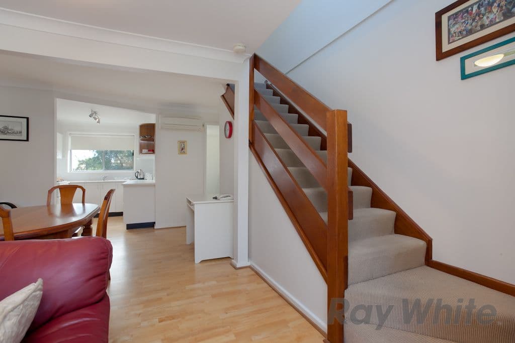 138 Railway Street, COOKS HILL NSW 2300, Cooks Hill - Thumbnail 2