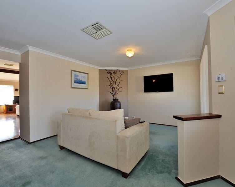 9 Ginger Court, PORT KENNEDY WA 6172, Port Kennedy - Thumbnail 8