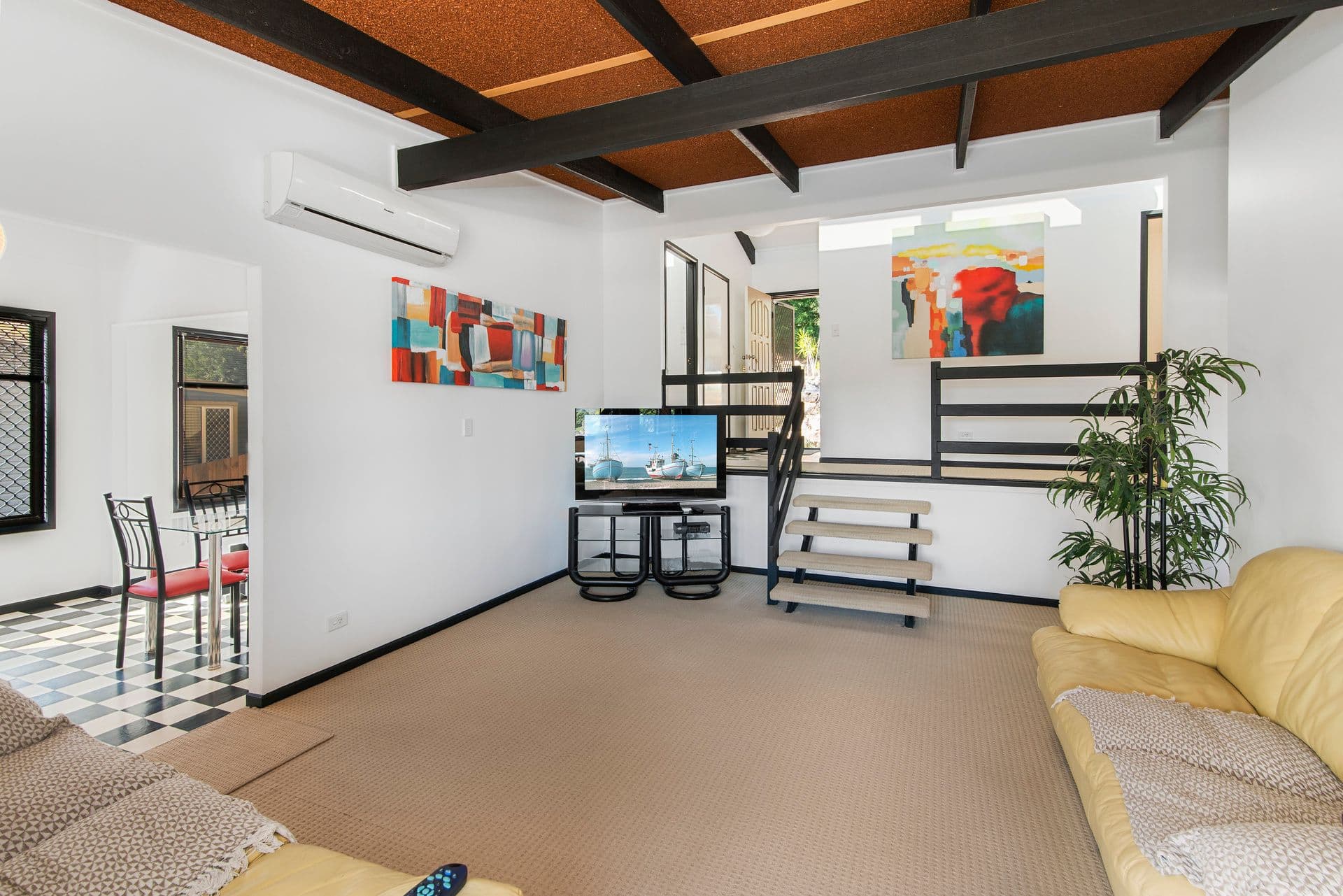 7 Westview Road, Currumbin QLD 4223, Currumbin - Thumbnail 4