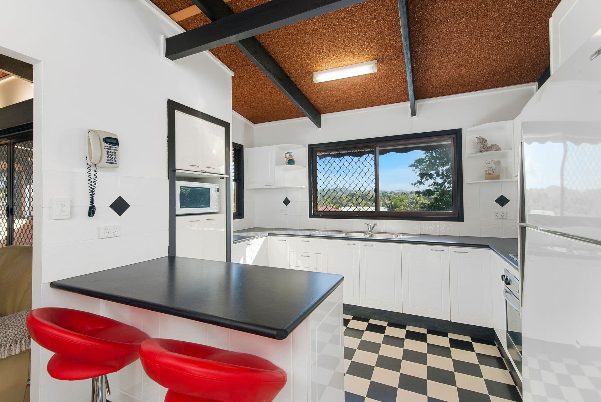 7 Westview Road, Currumbin QLD 4223, Currumbin - Thumbnail 5
