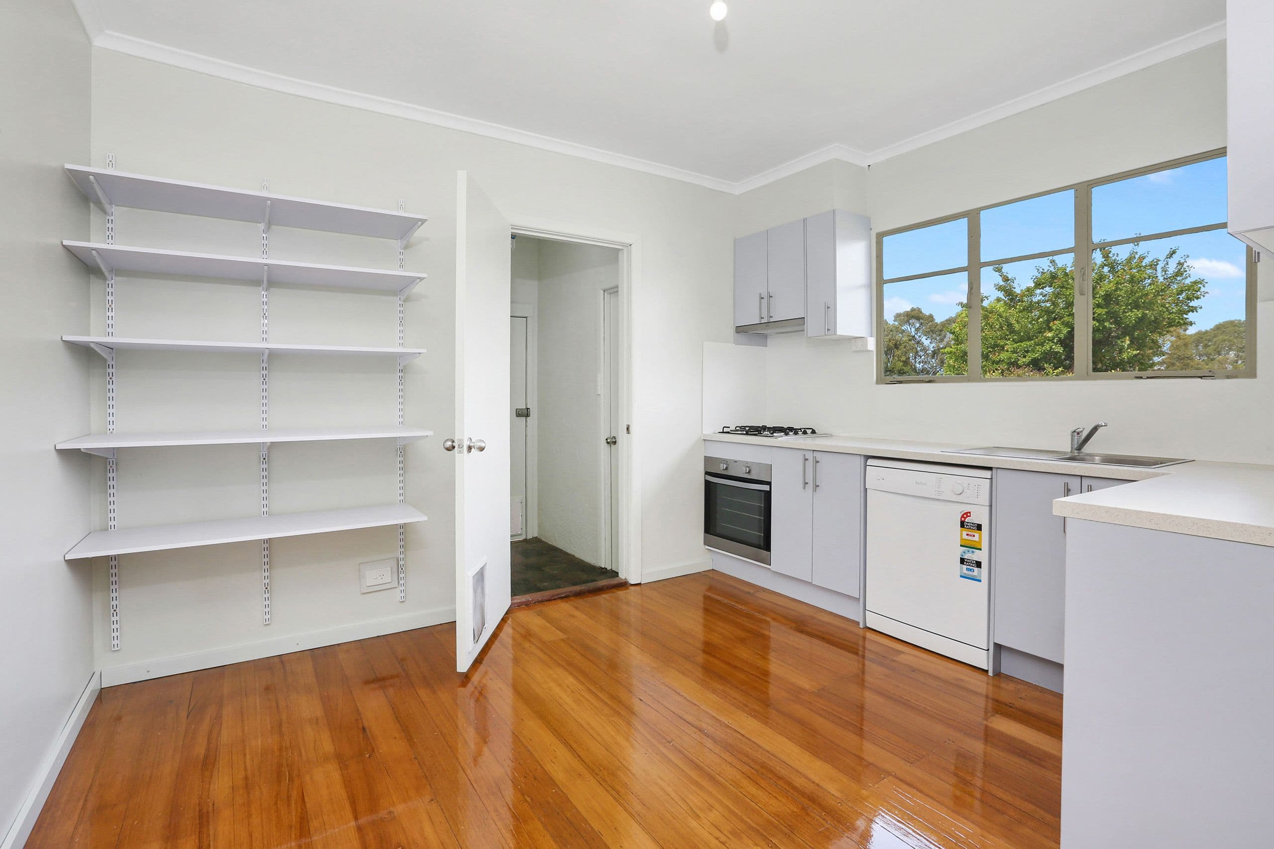 71 The Boulevard, Norlane VIC 3214, Norlane - Thumbnail 2