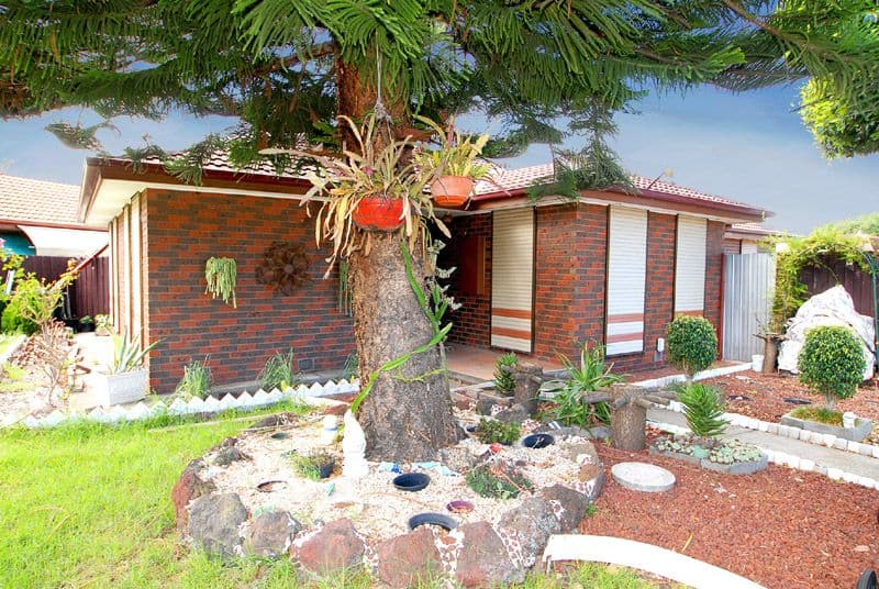 33 Waddington Crescent, SPRINGVALE SOUTH VIC 3172, Springvale South - Image 1