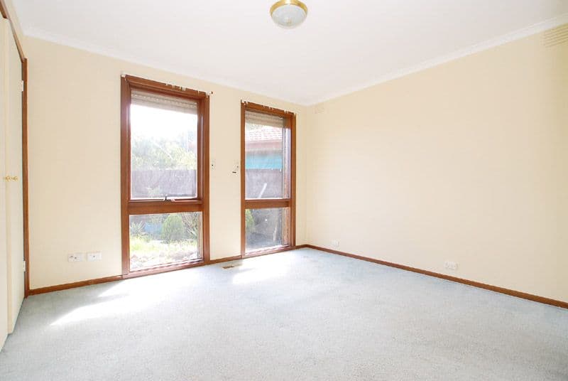 33 Waddington Crescent, SPRINGVALE SOUTH VIC 3172, Springvale South - Thumbnail 6